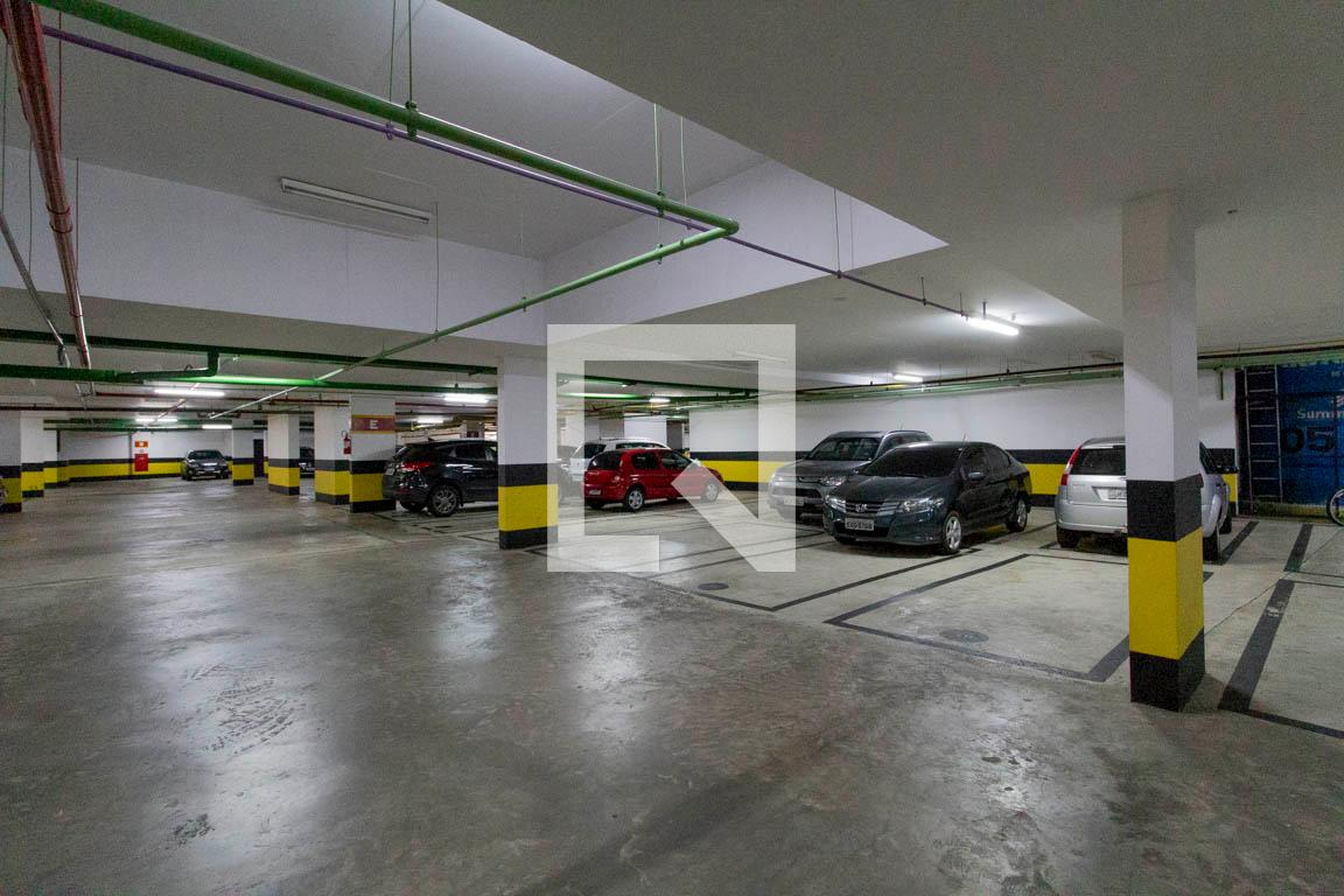 Estacionamento - Edifício Porte de Montmartre