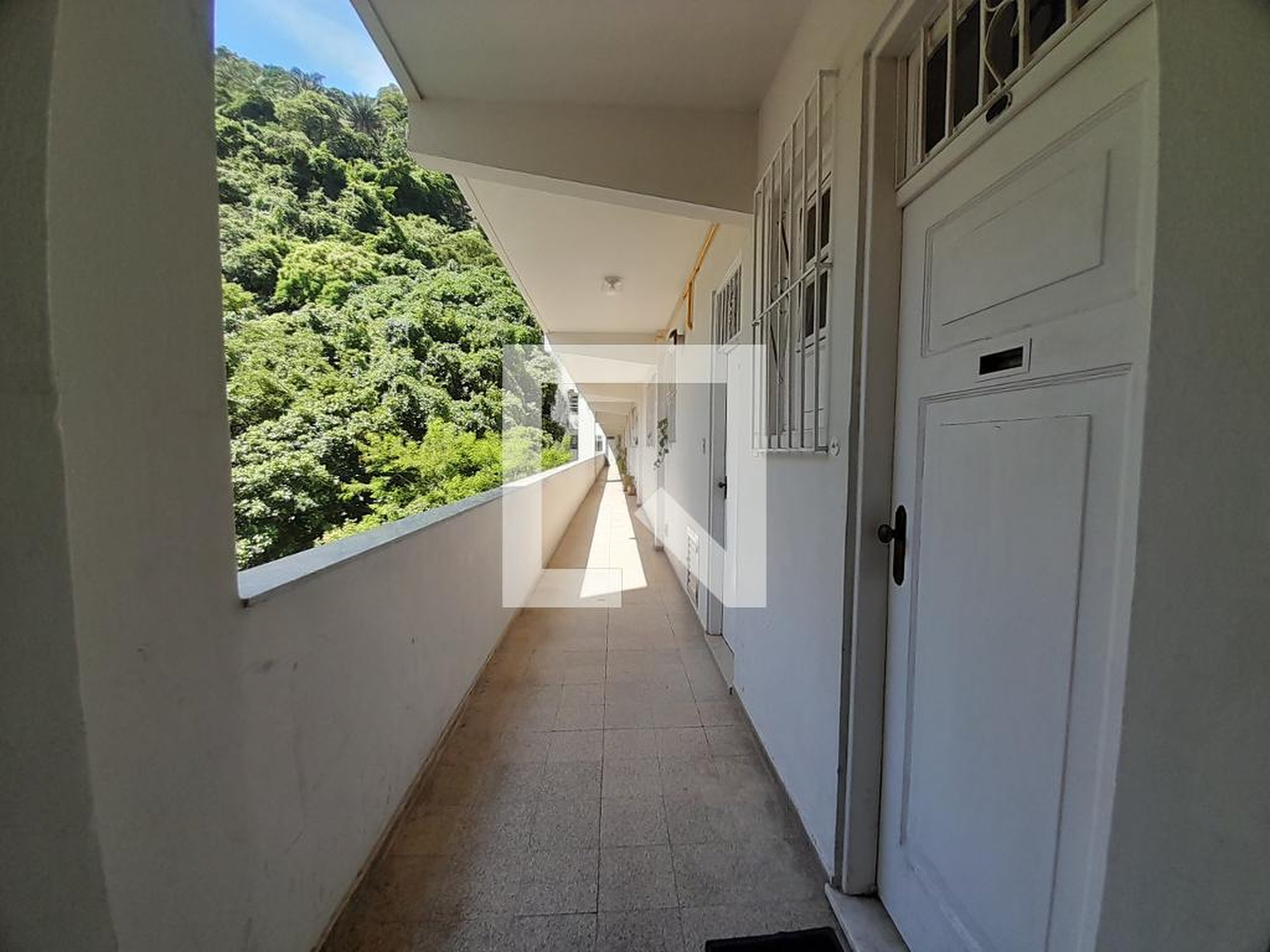 Hall - Edifício Neves da Rocha