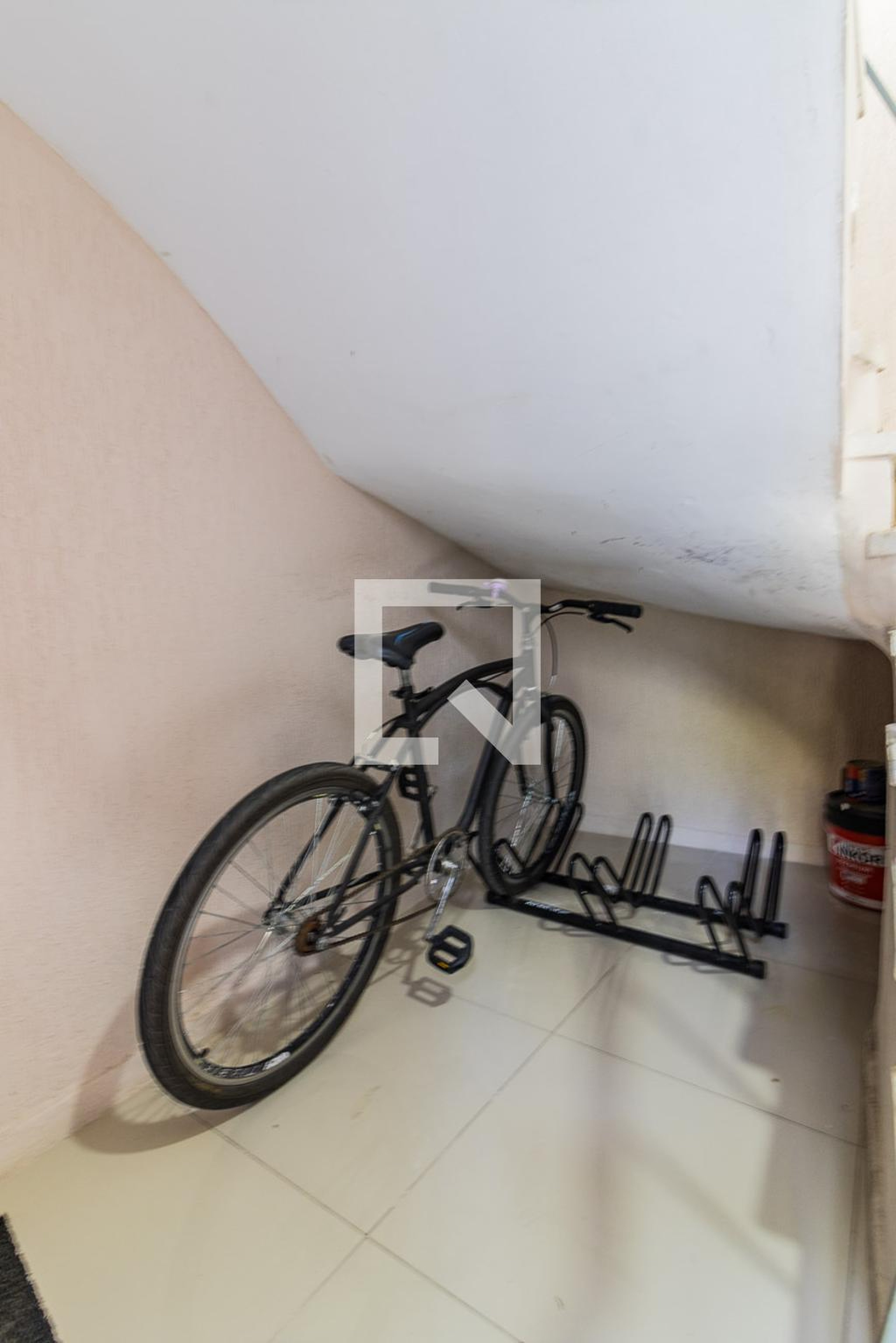 Bicicletario - Edifício Lotus