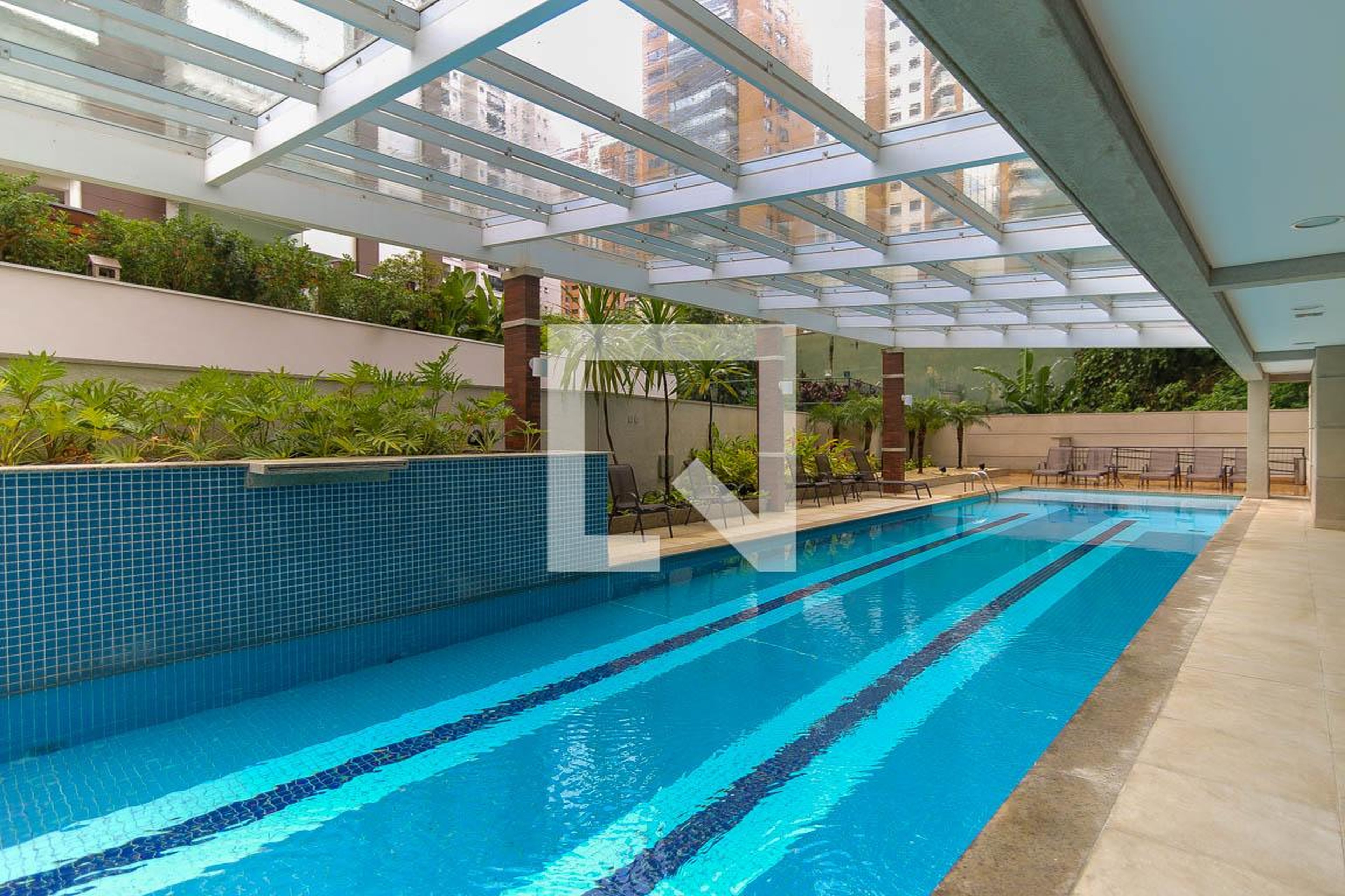 Piscina Coberta - RG Domingos