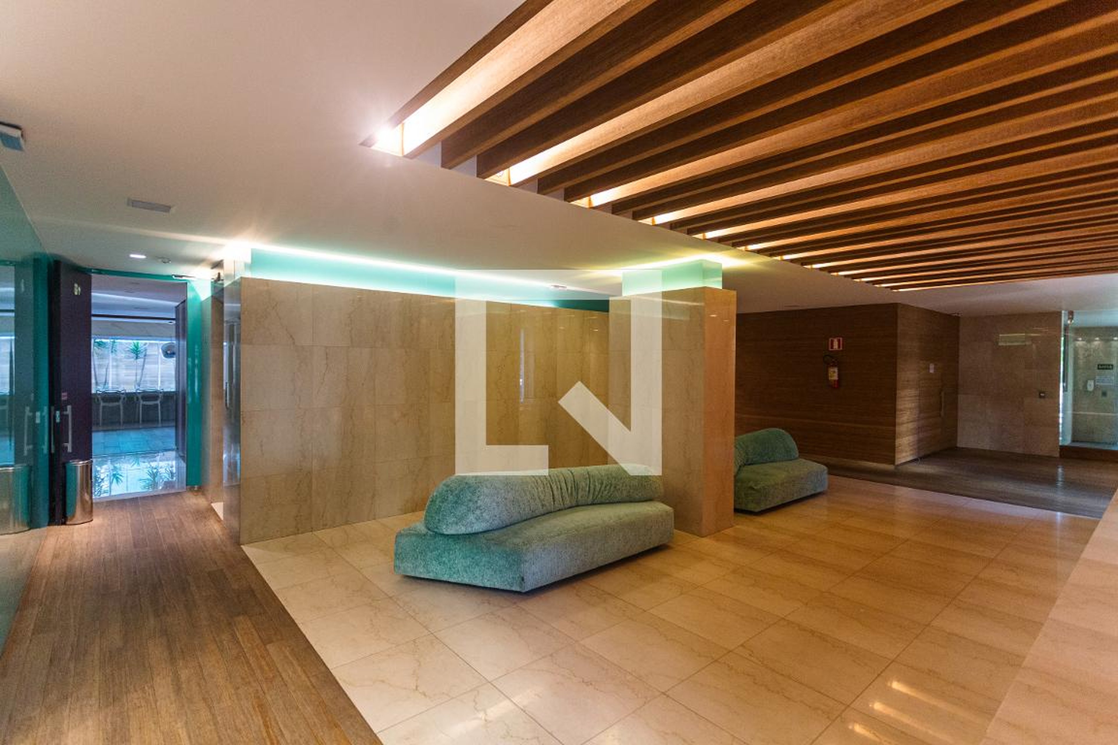 Hall de Entrada - Ed Deuaville