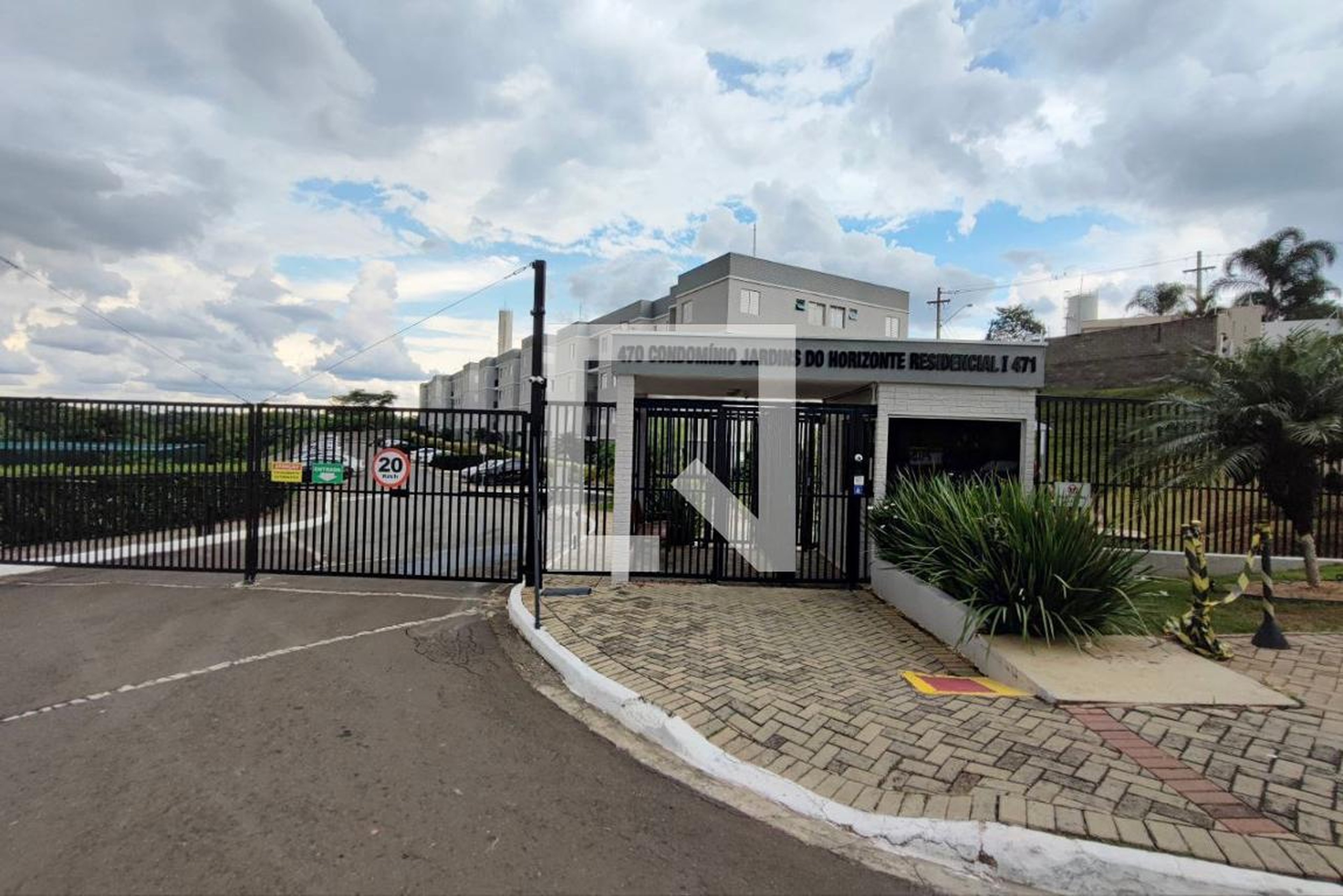 Fachada do condomínio Condomínio Novo Horizonte