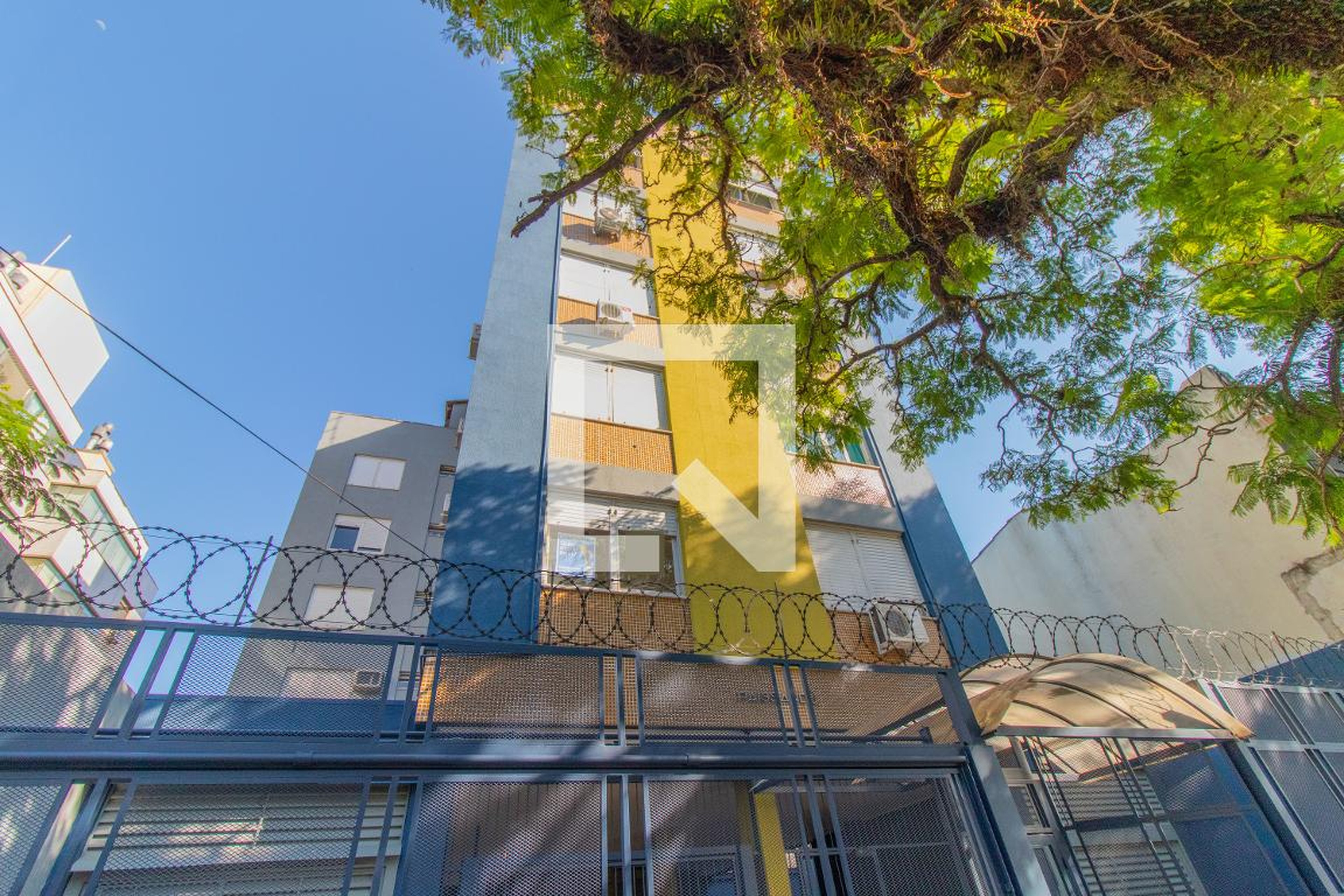 Fachada Condomínio em Rua Olavo Bilac, 320