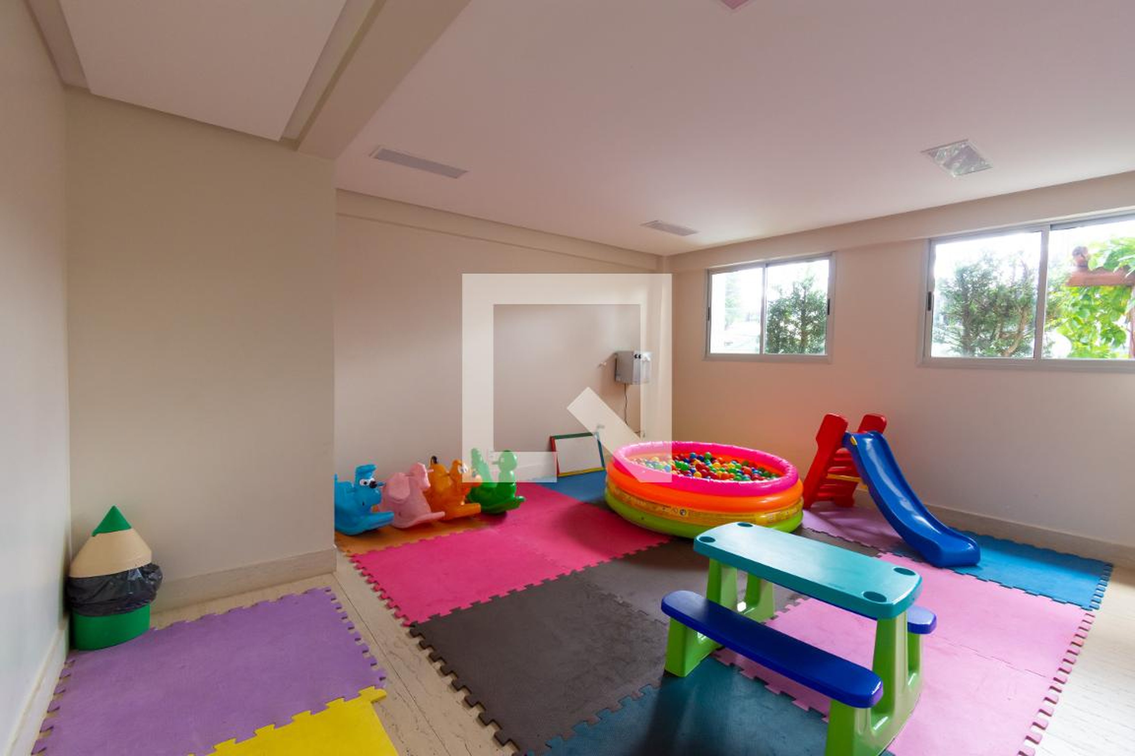 Brinquedoteca - Residencial Esmeraldas di Lourenzzo
