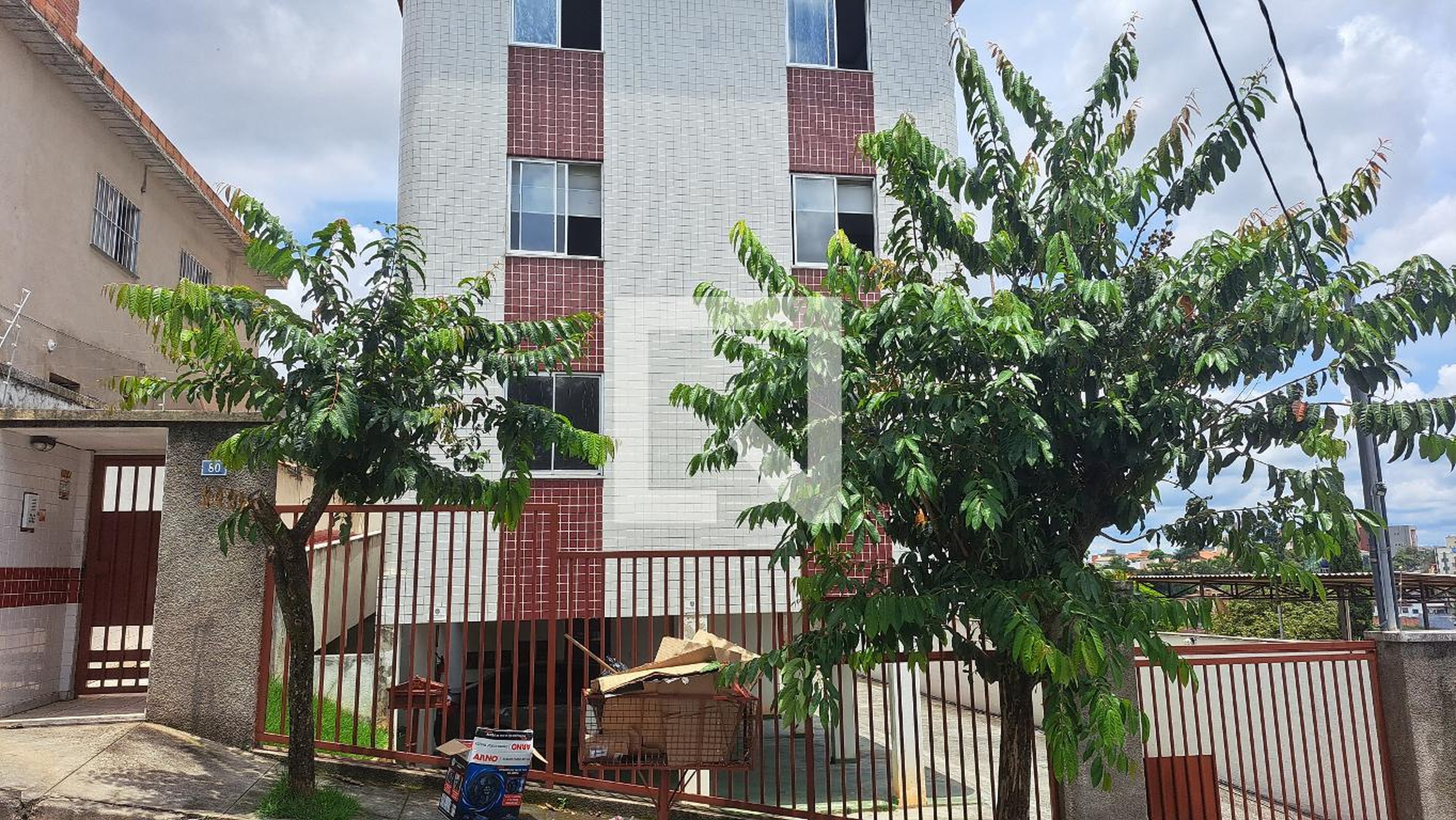 Fachada do Prédio Condomínio Solange Lage