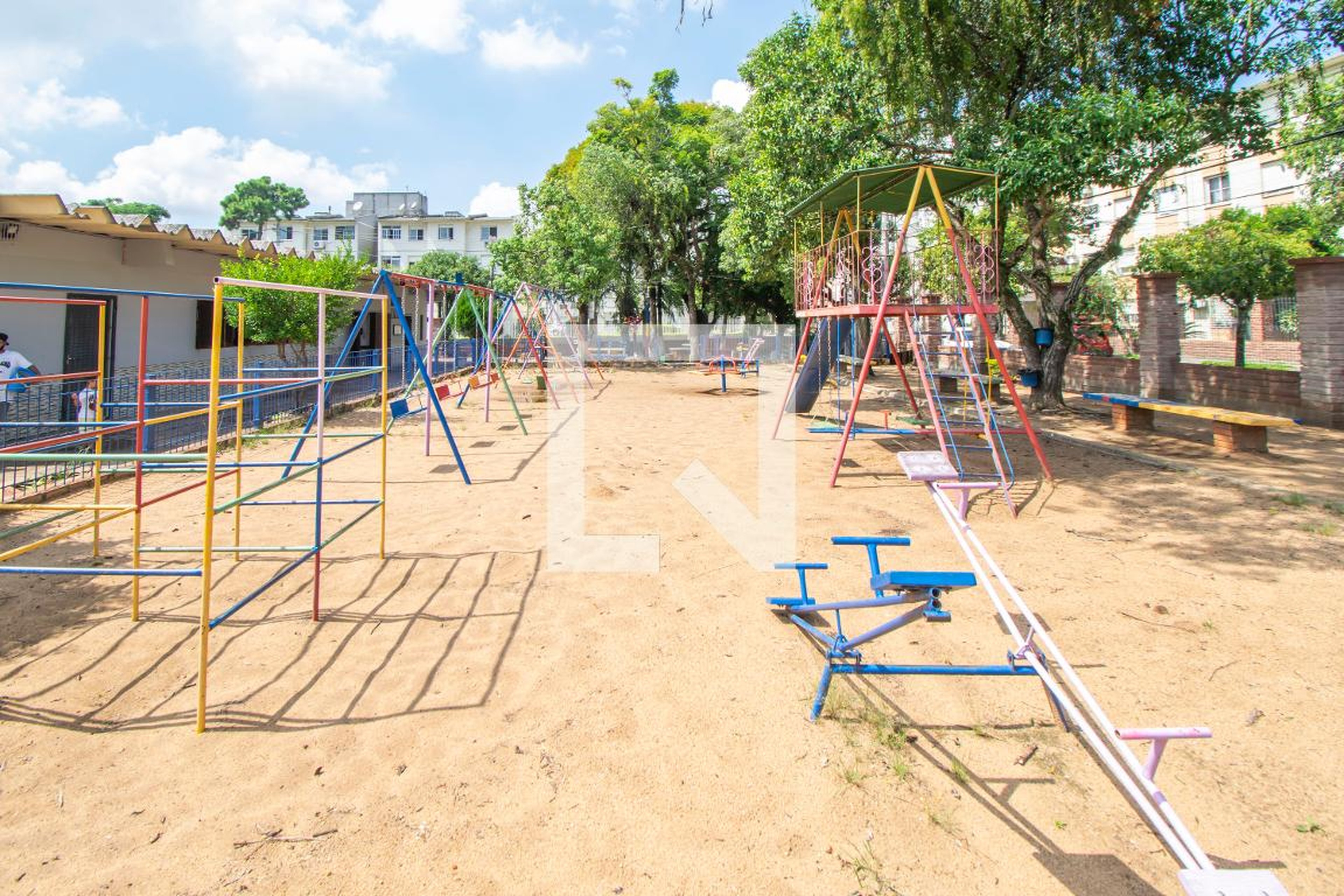 Playground - Mingos Varella