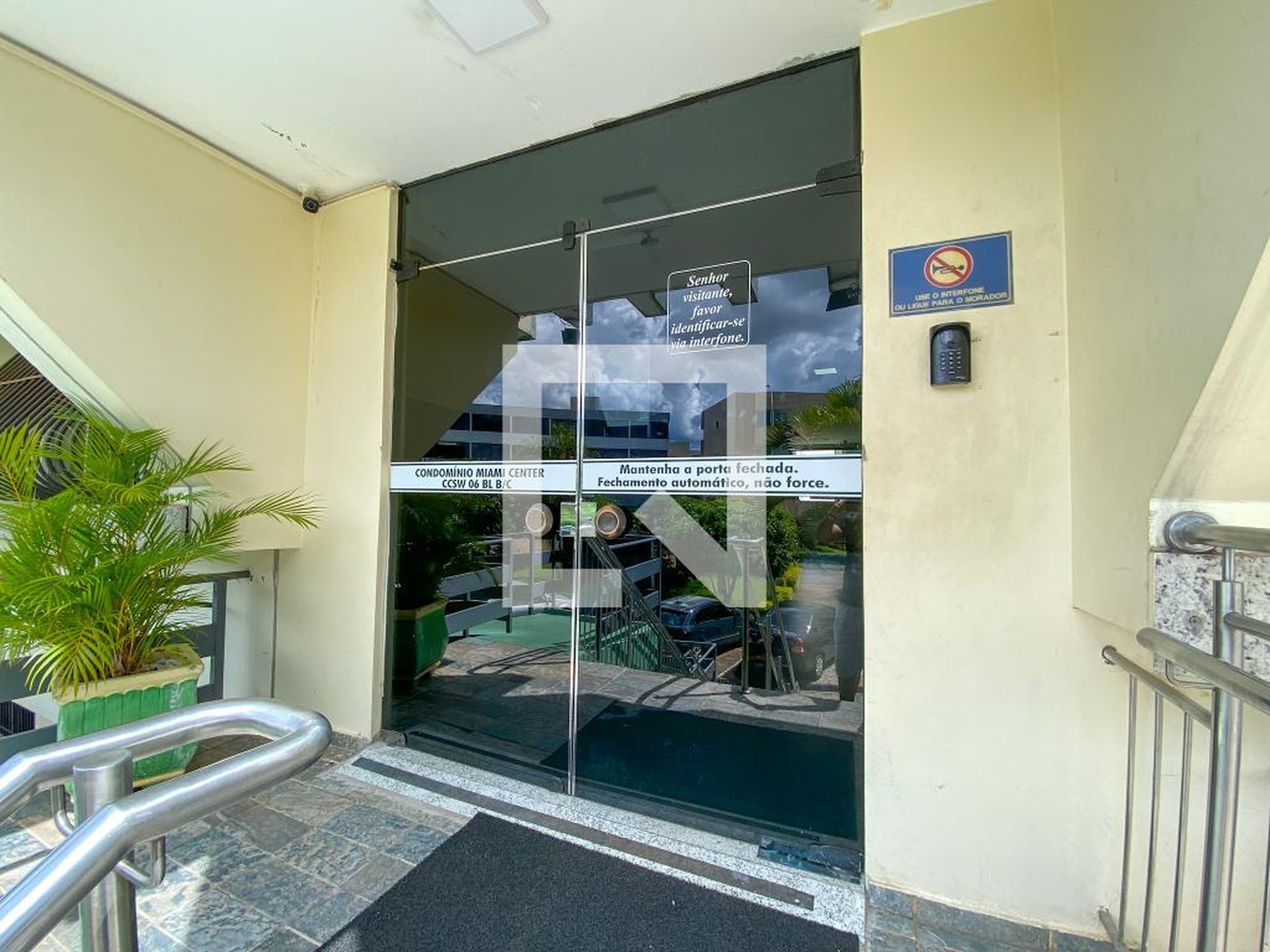 Fachada Condomínio em Ccsw 6, 114