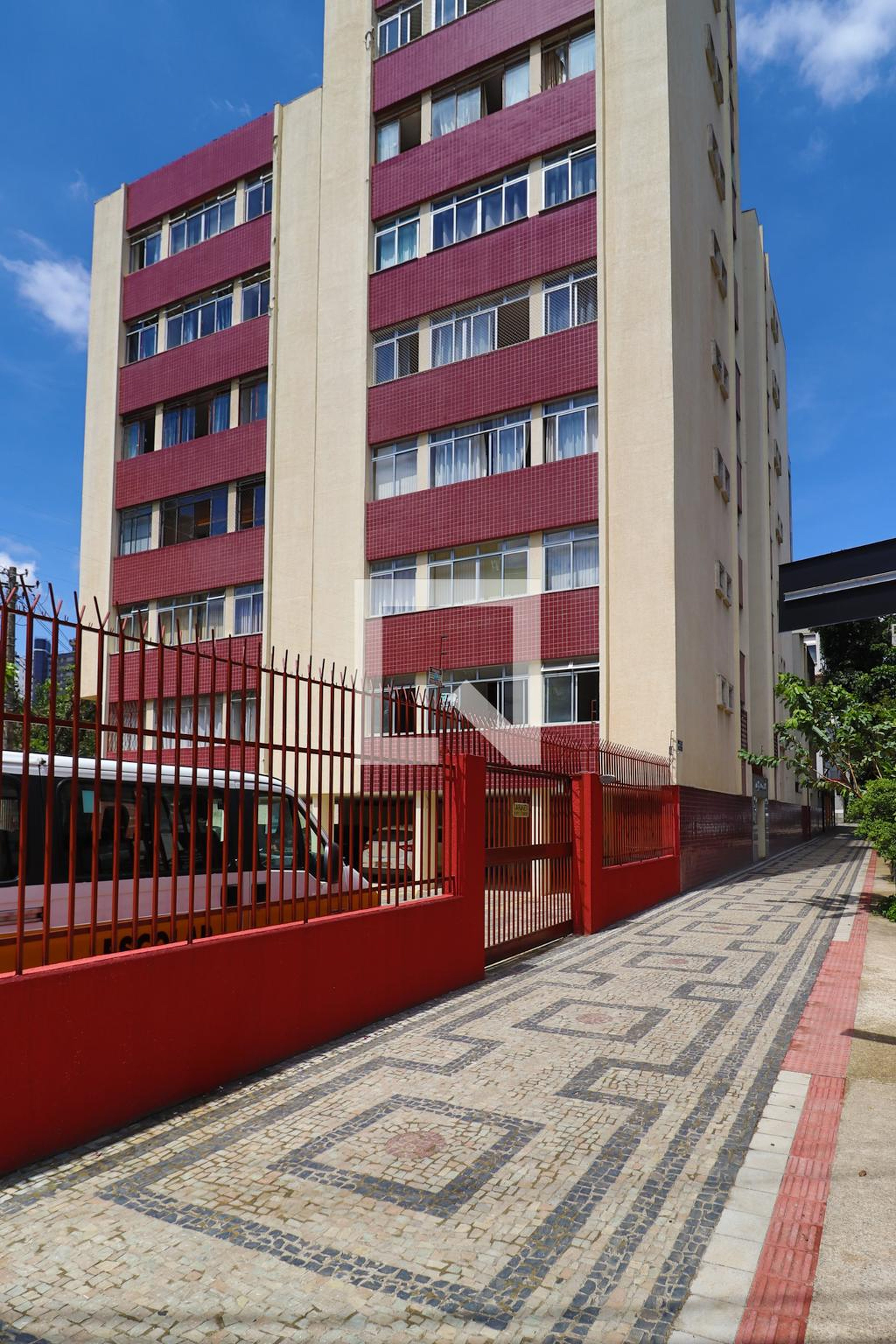 Fachada Condomínio em Avenida Brasil, 477