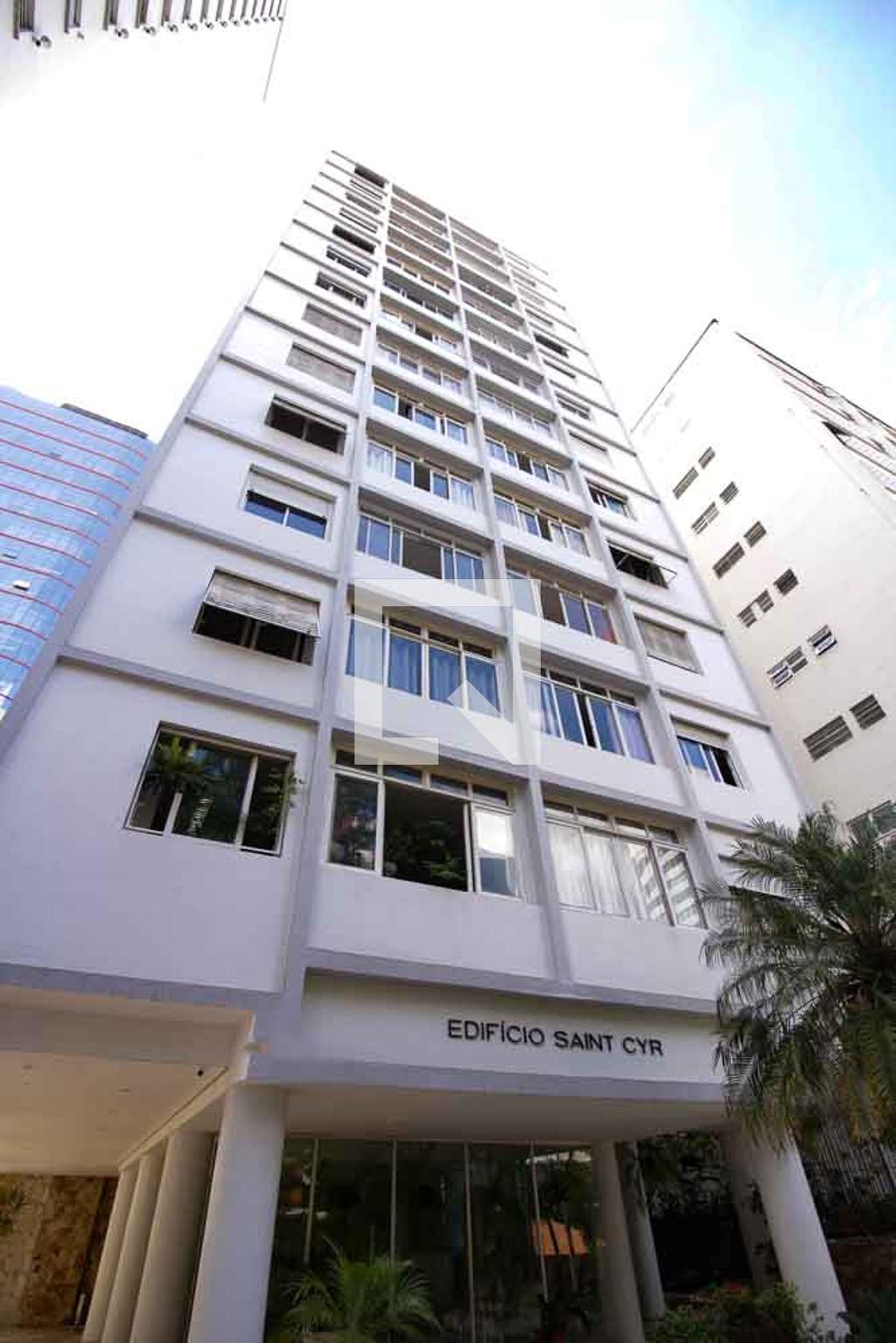Fachada Edifício Saint CYR