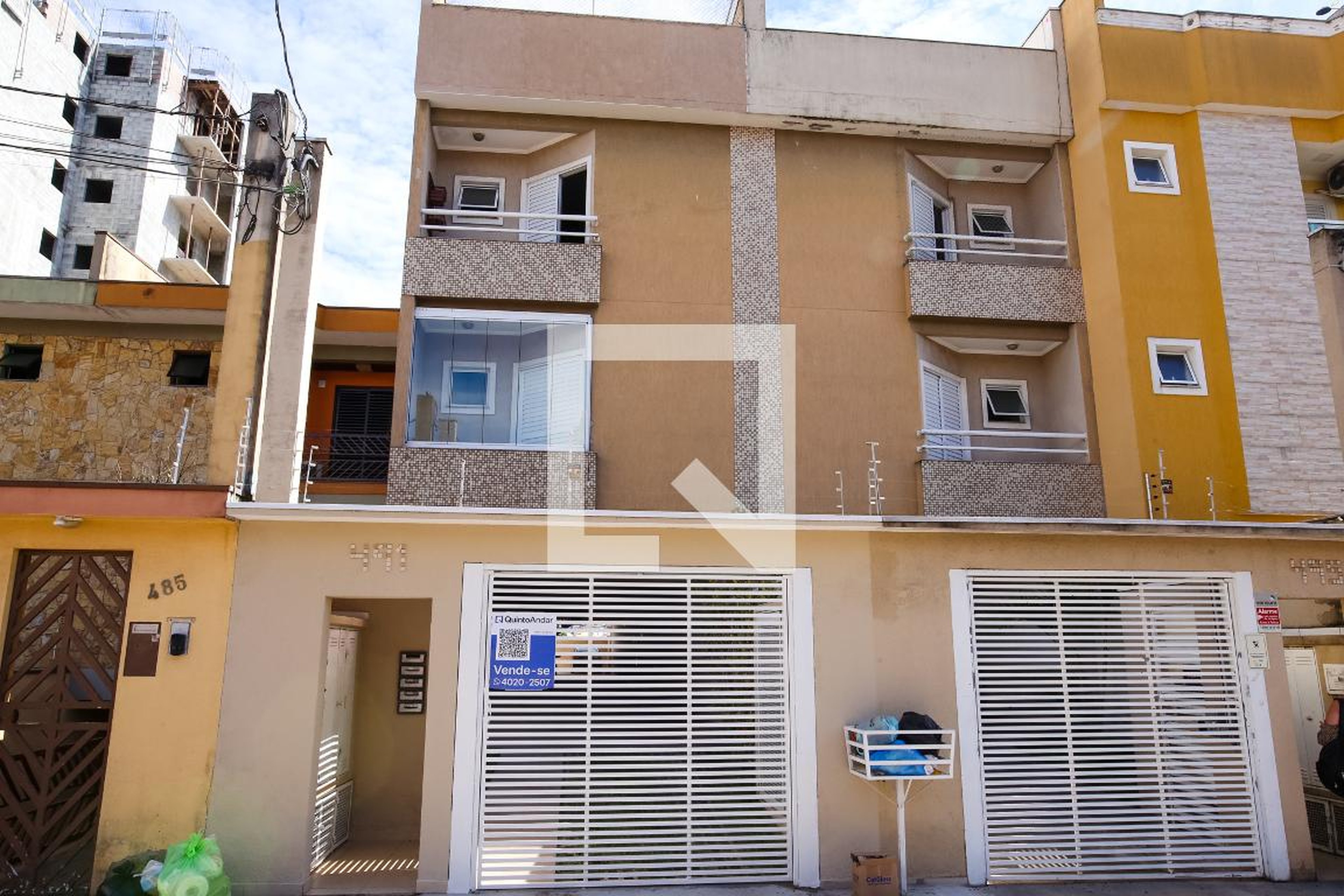 Fachada Condomínio em Rua Bélgica, 491