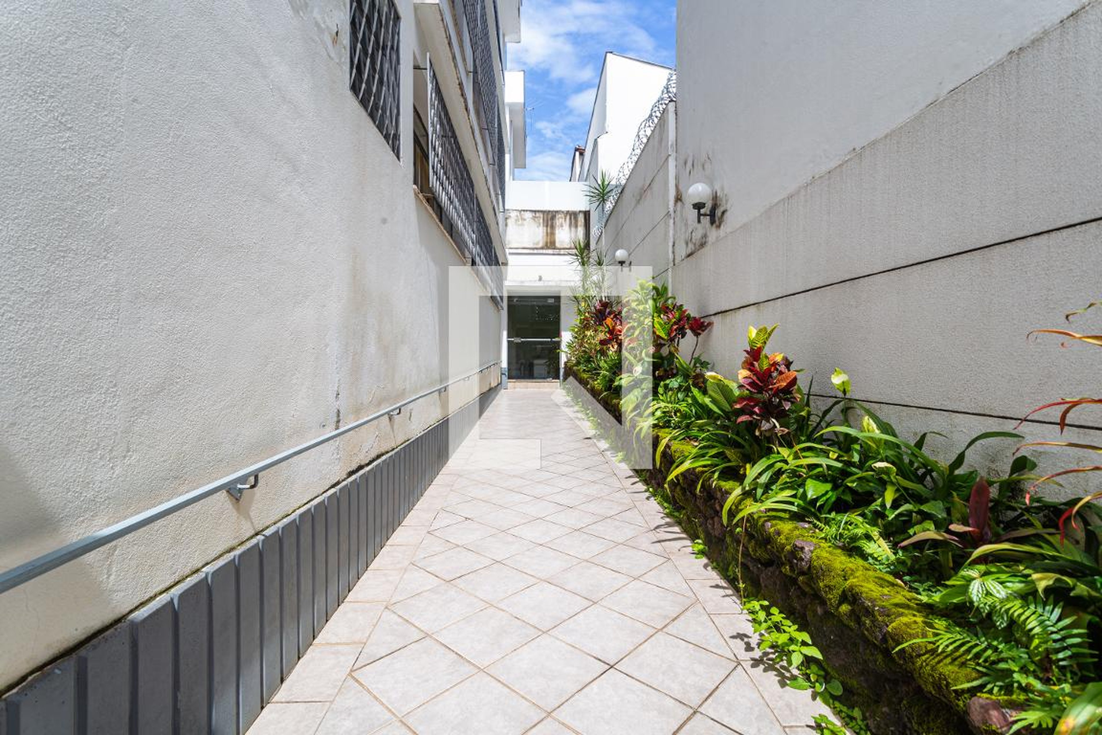 Hall de Entrada - Edifício Monte Verde