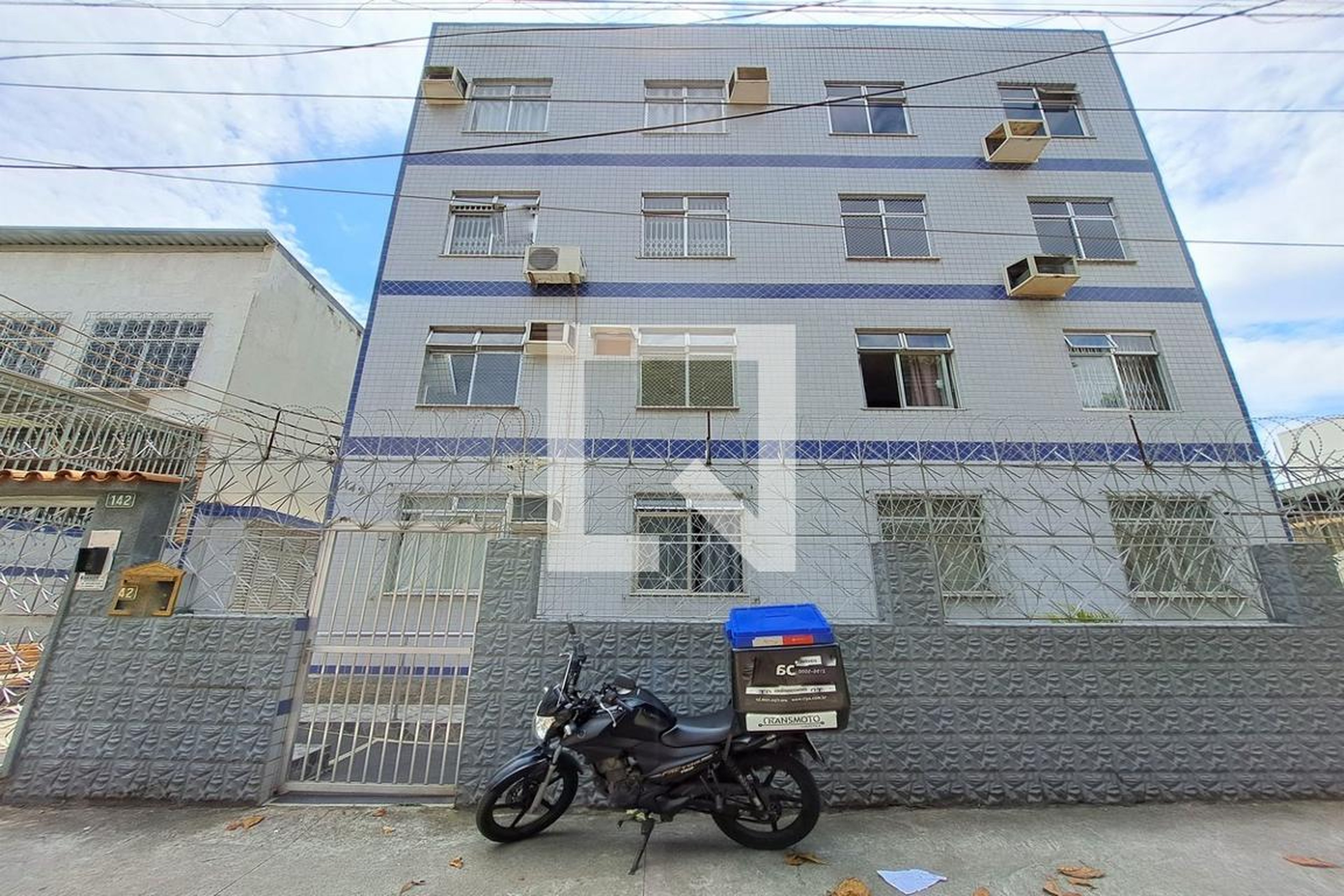 Fachada Condomínio Almirante Barroso