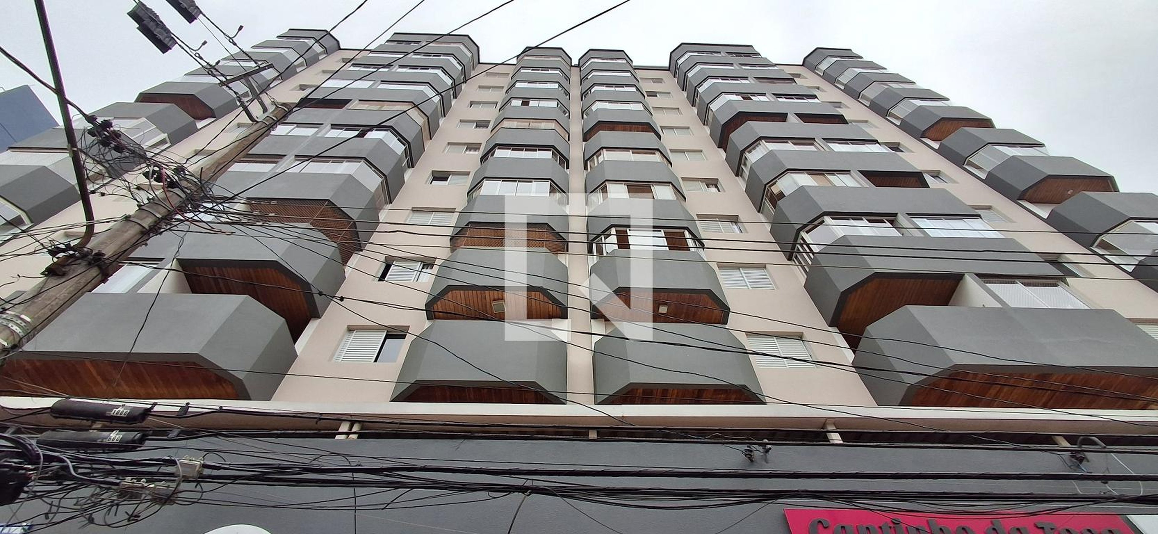 Fachada Condomínio Três Santos