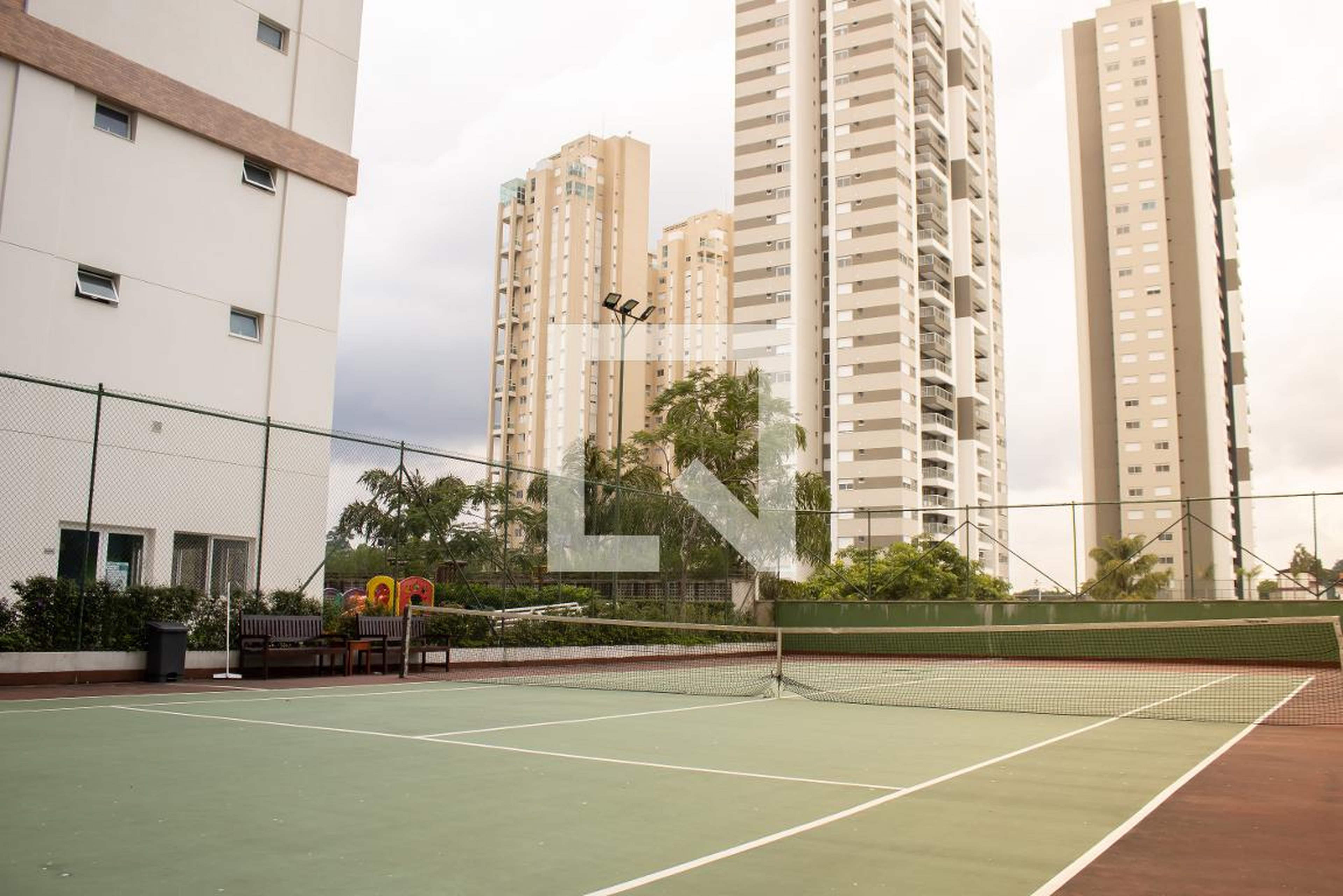 Quadra Esportiva - Lorian Boulevard