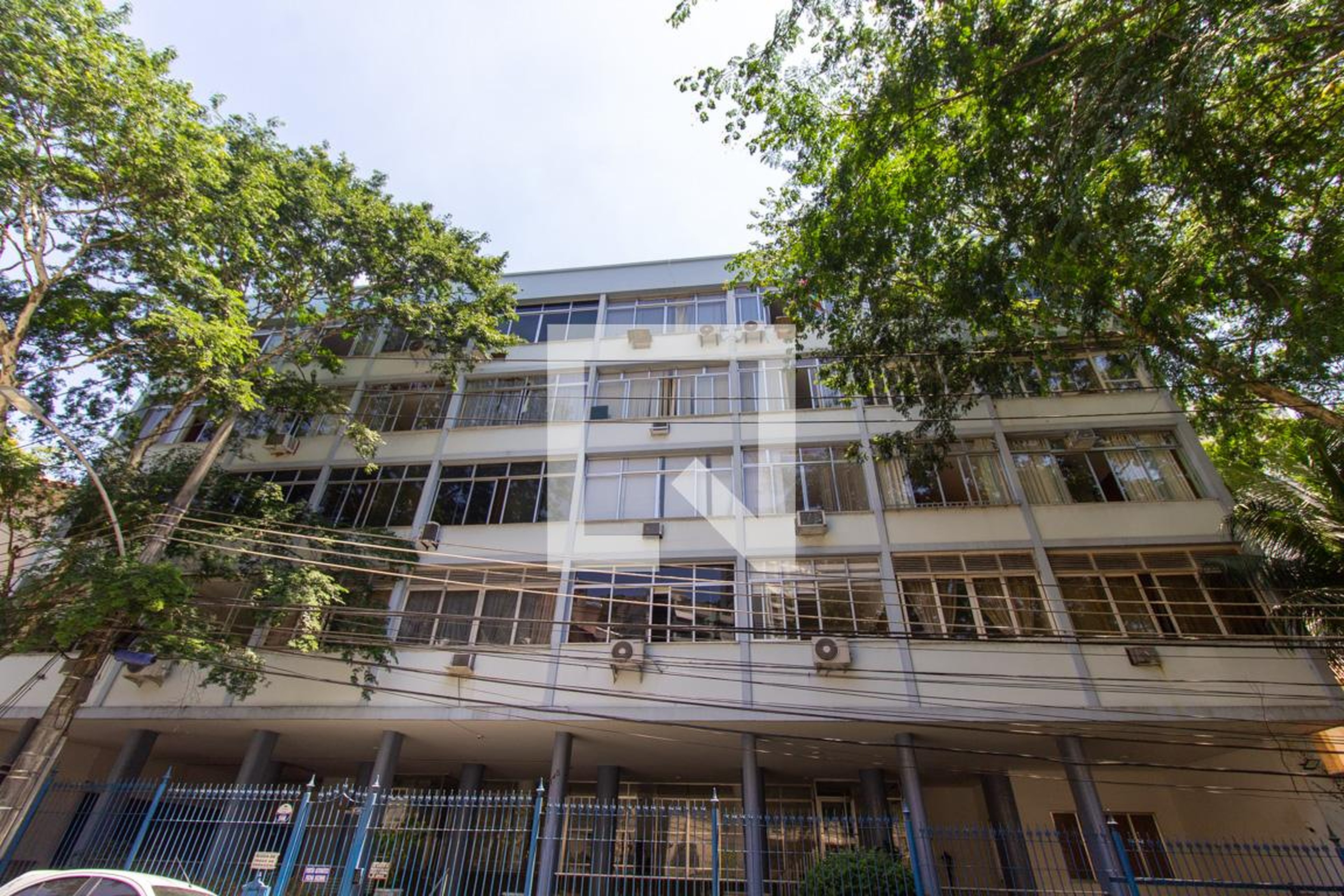 Fachada Condomínio Manoel Vitorino