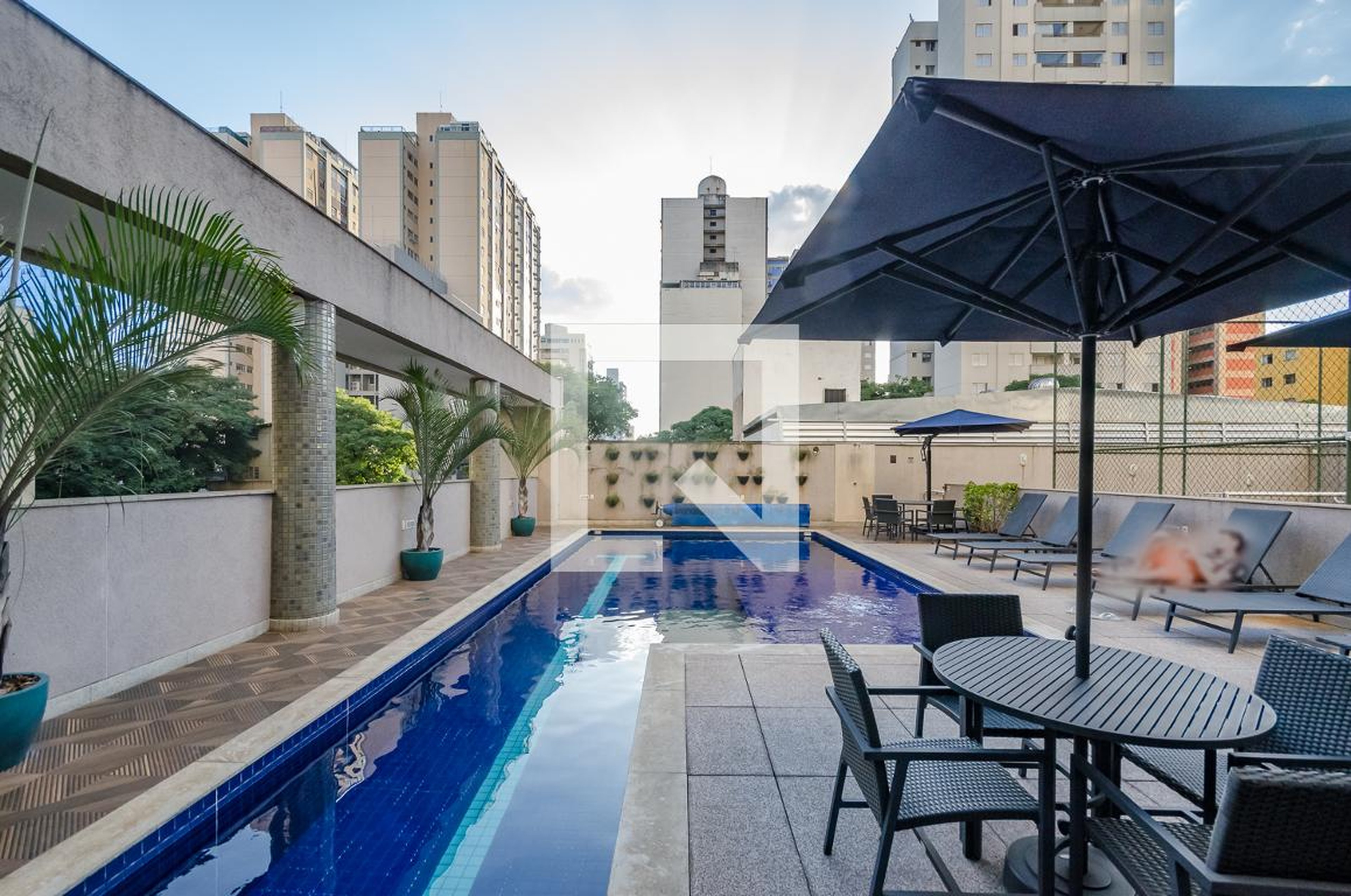 Piscina - Edifício Vila Madrid