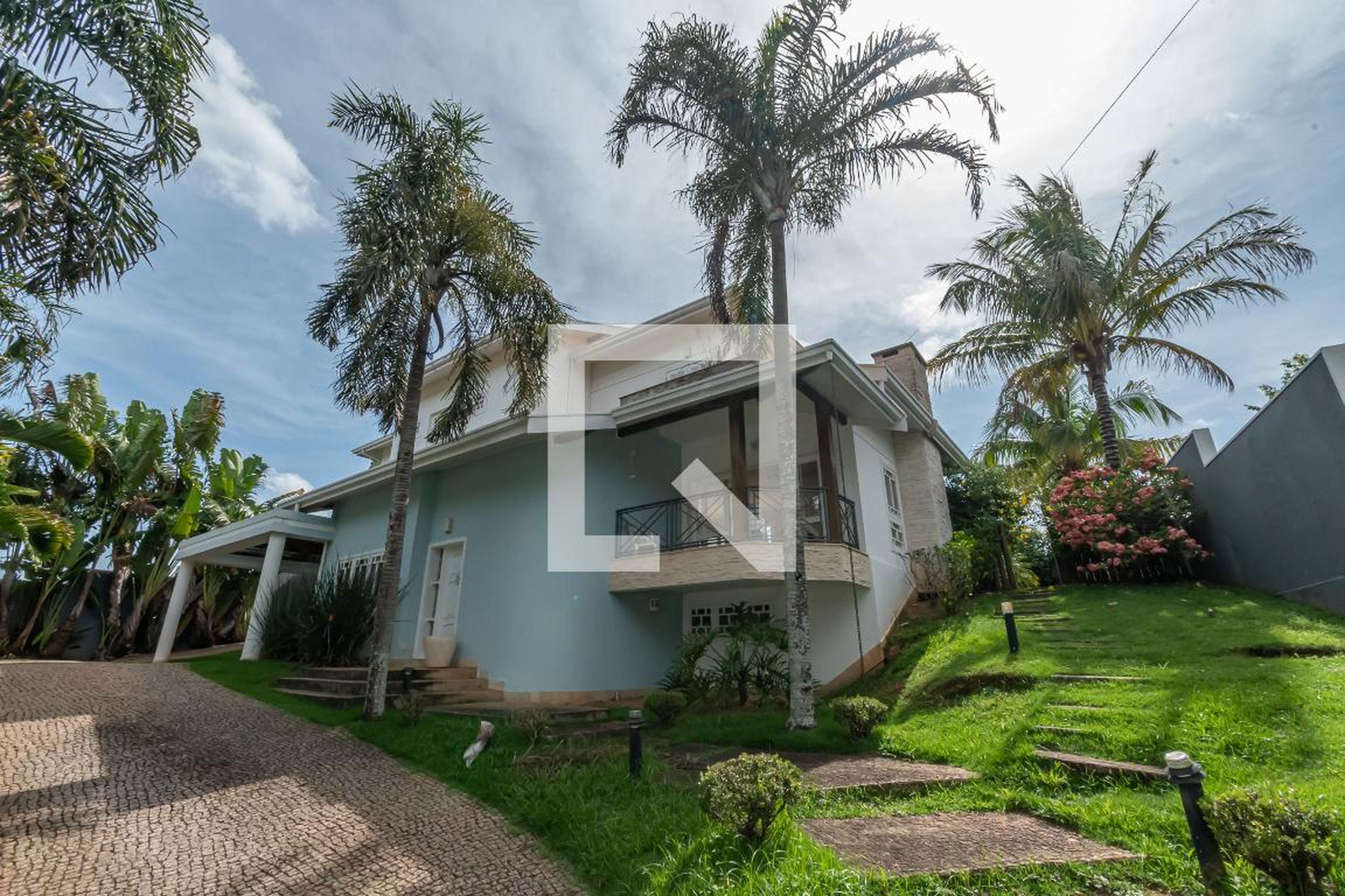 Fachada Condomínio San Conrado