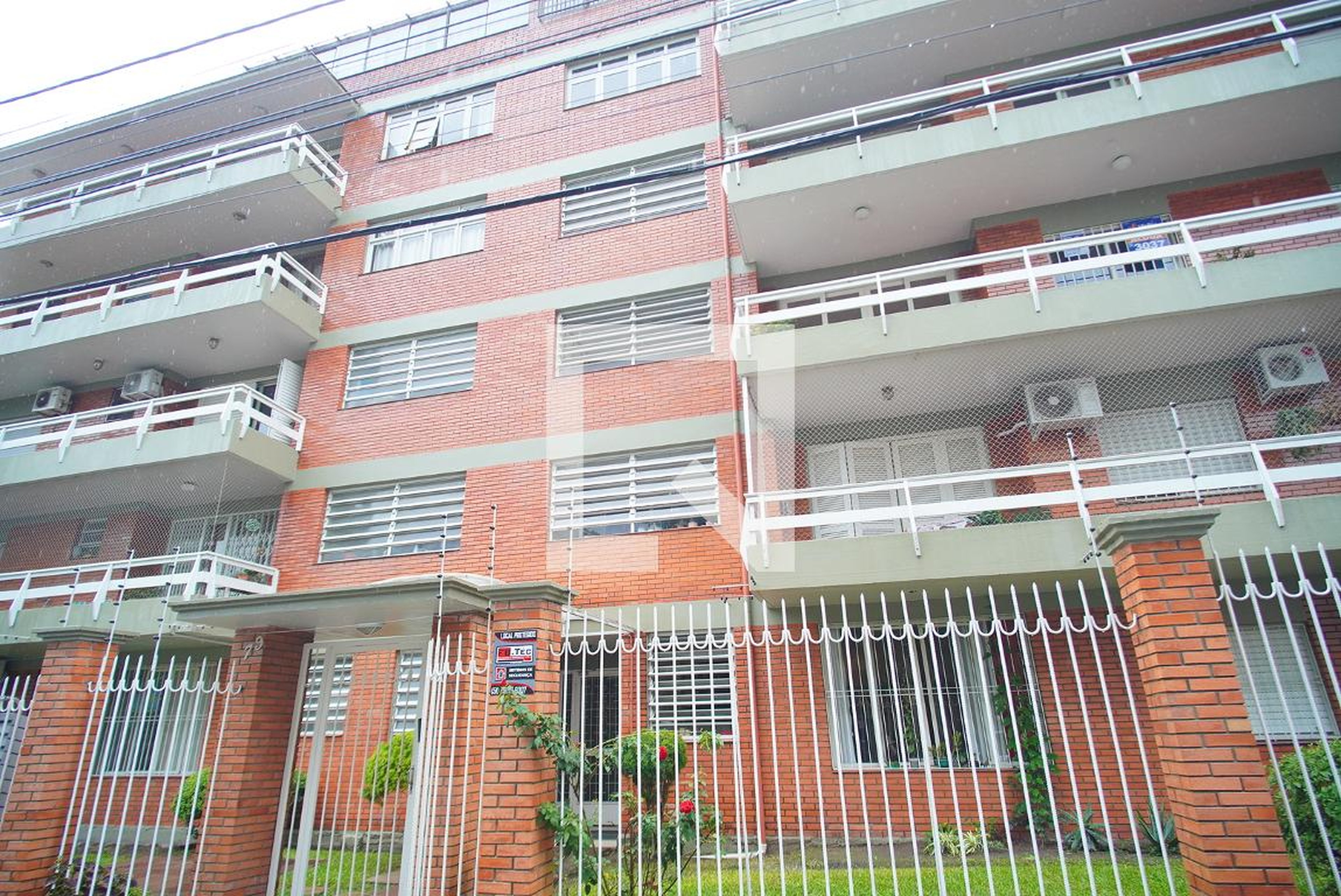 Fachada do Prédio Edifício Caramurus I