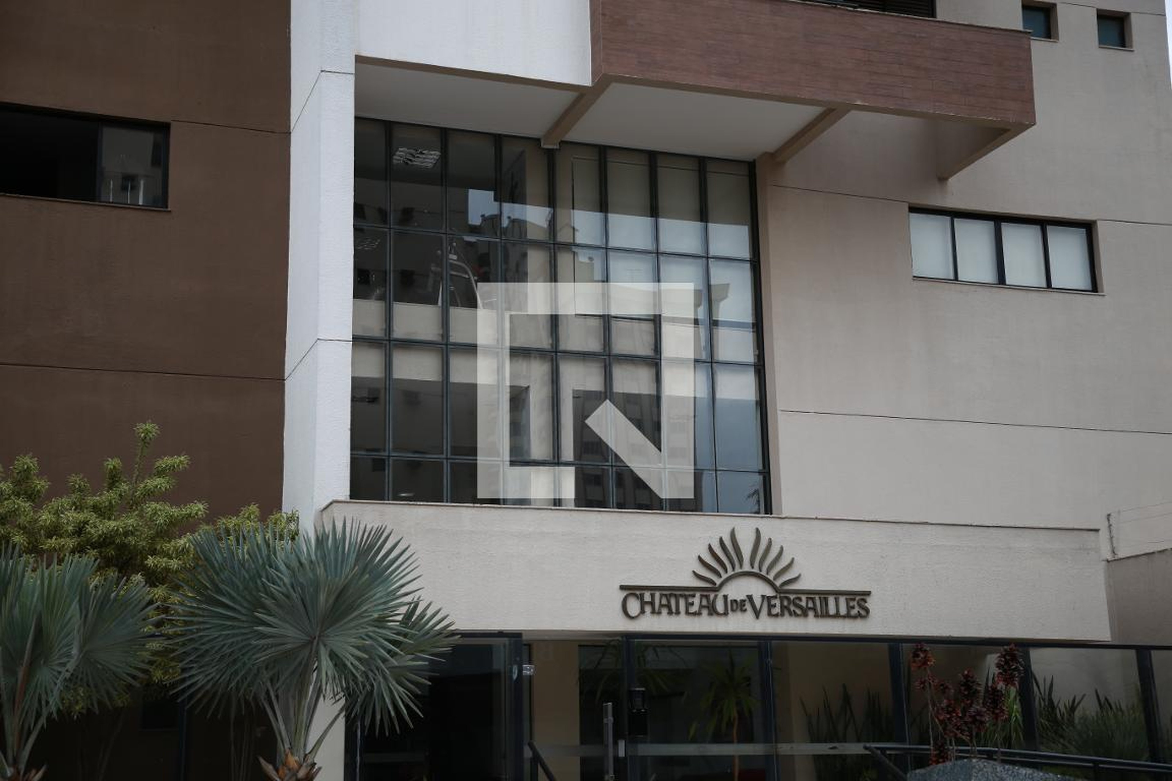 Fachada do Prédio Condomínio Chateau de Versailles