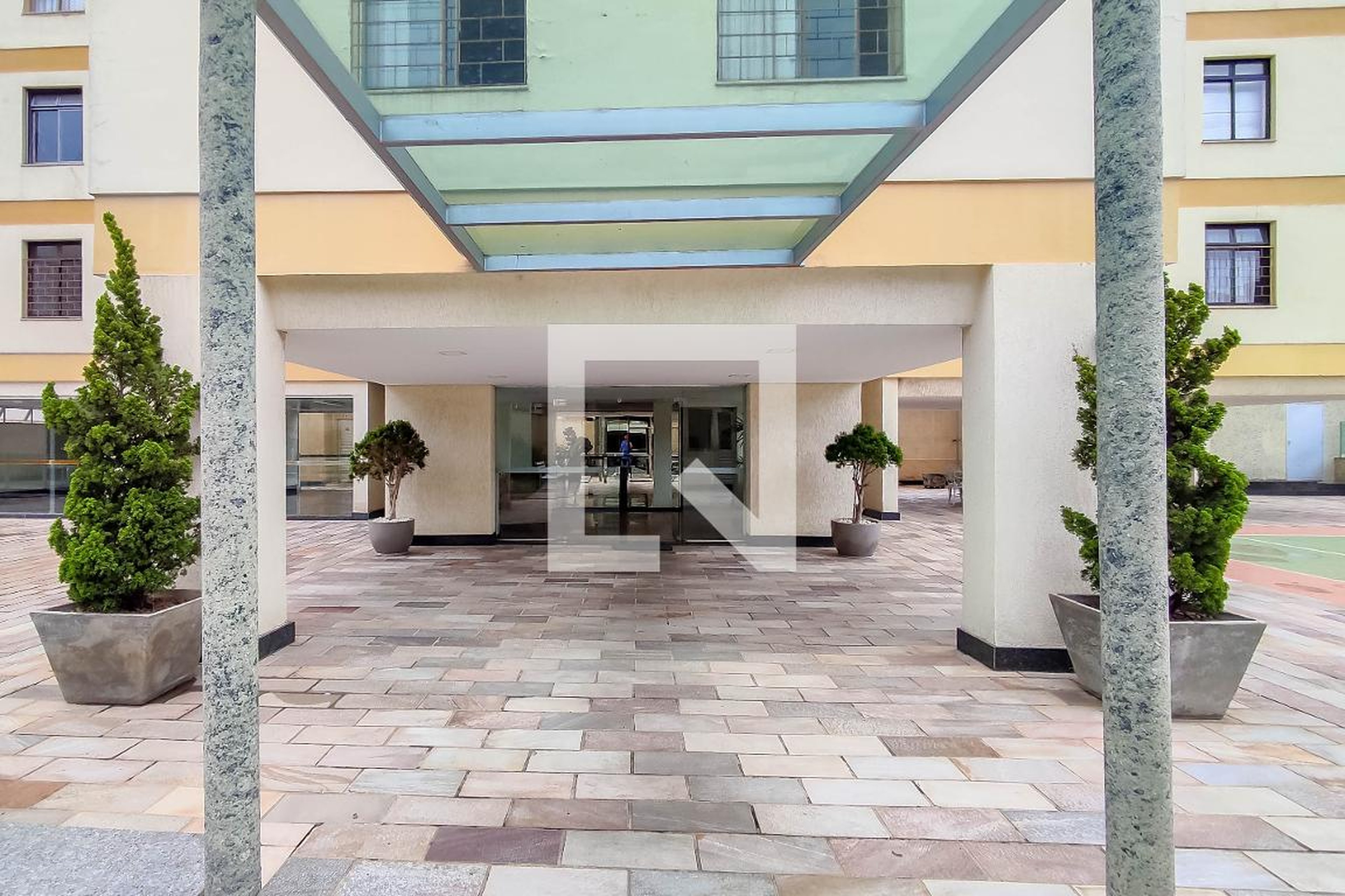 Entrada - Edifício Henrique I