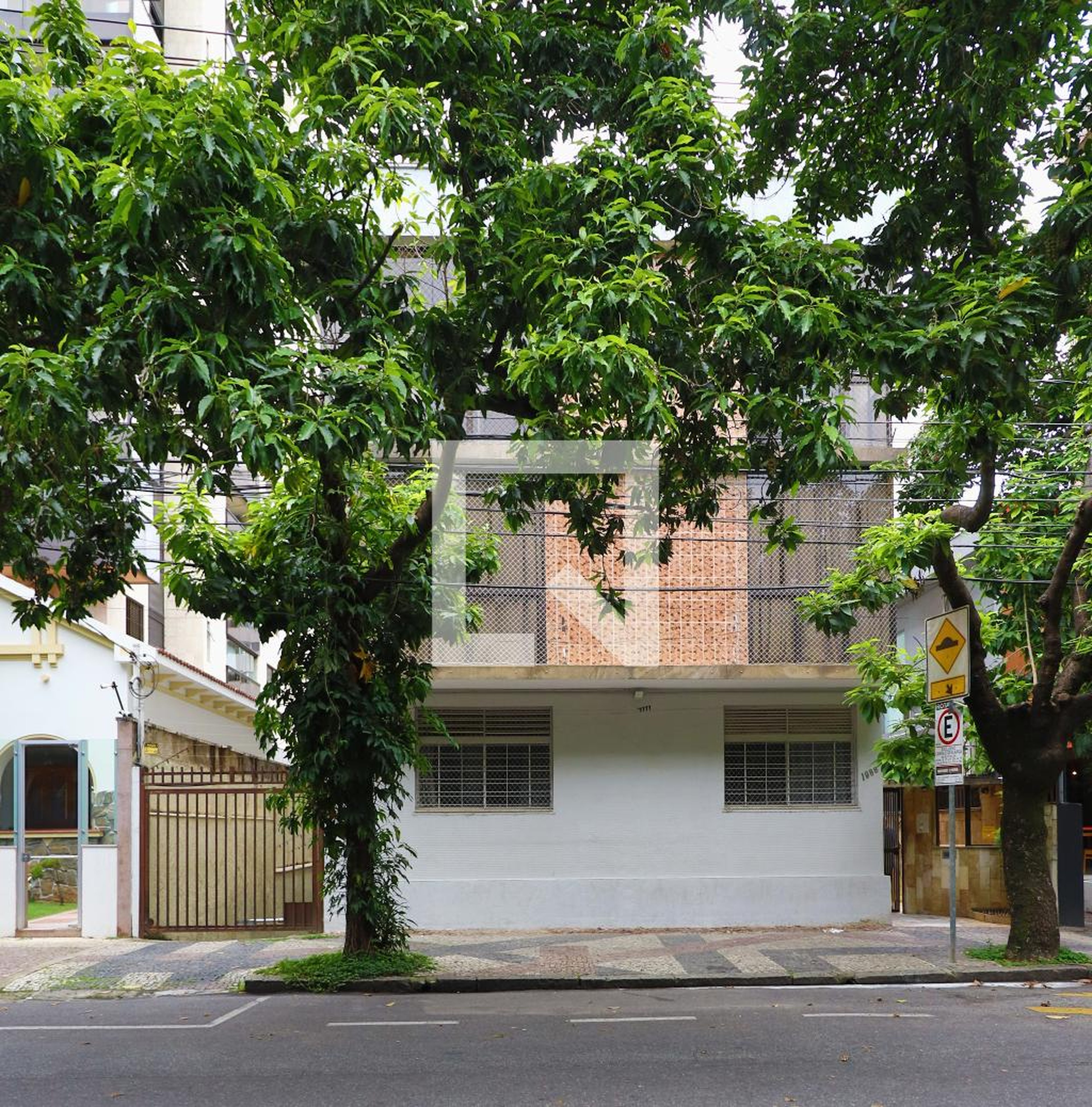 Fachada Condomínio em Rua Espírito Santo, 1988