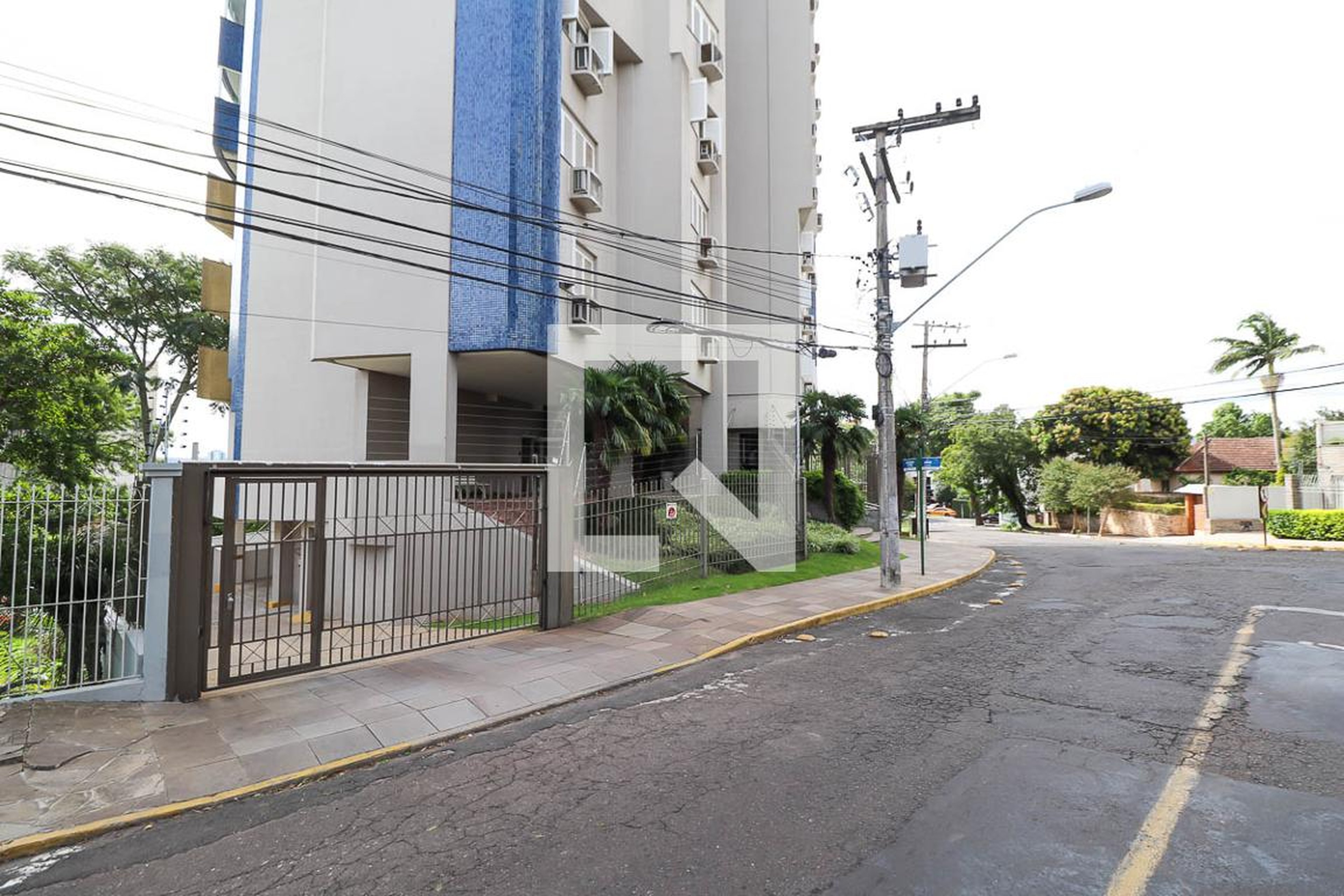 Fachada Condomínio em Rua São Francisco de Paula, 66