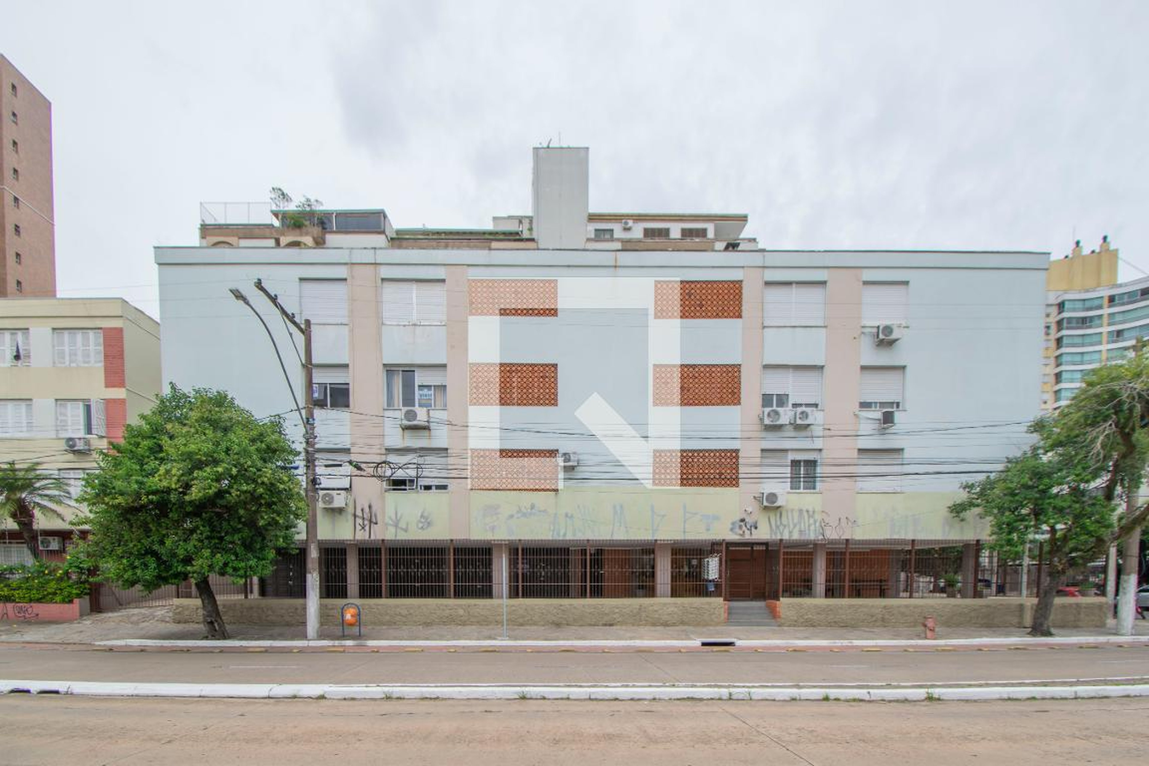 Fachada do Prédio Condomínio em Avenida Erico Veríssimo, 774