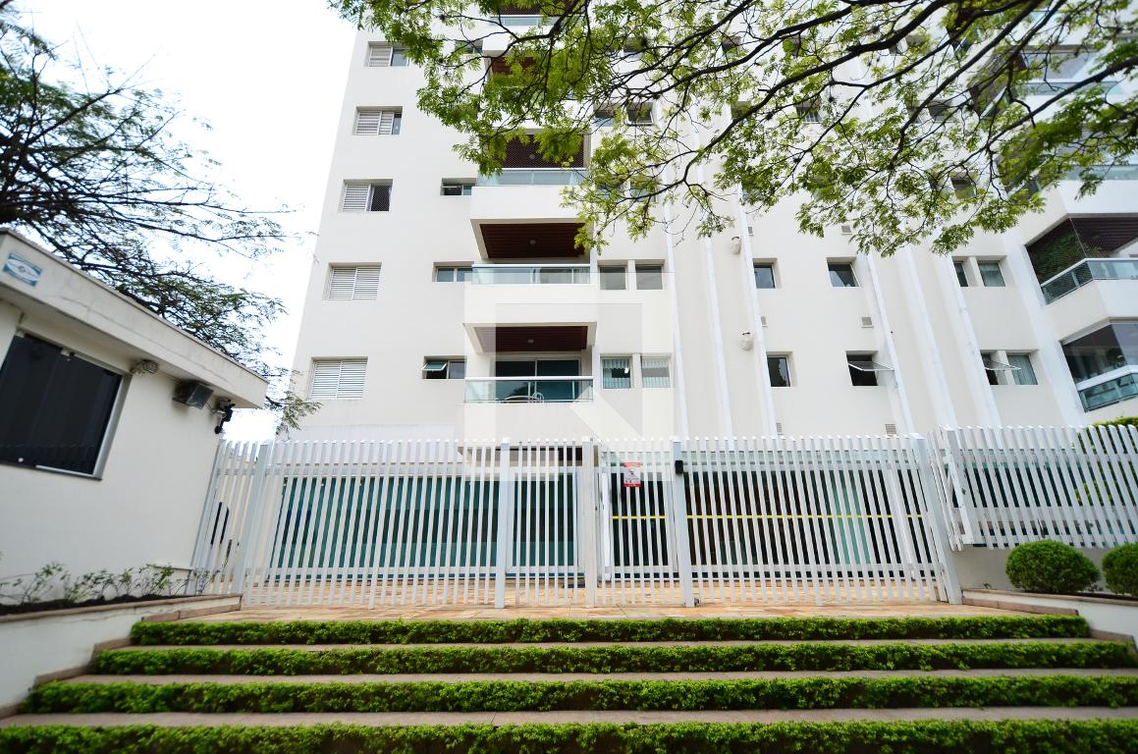 Fachada do Prédio Condomínio Elisa