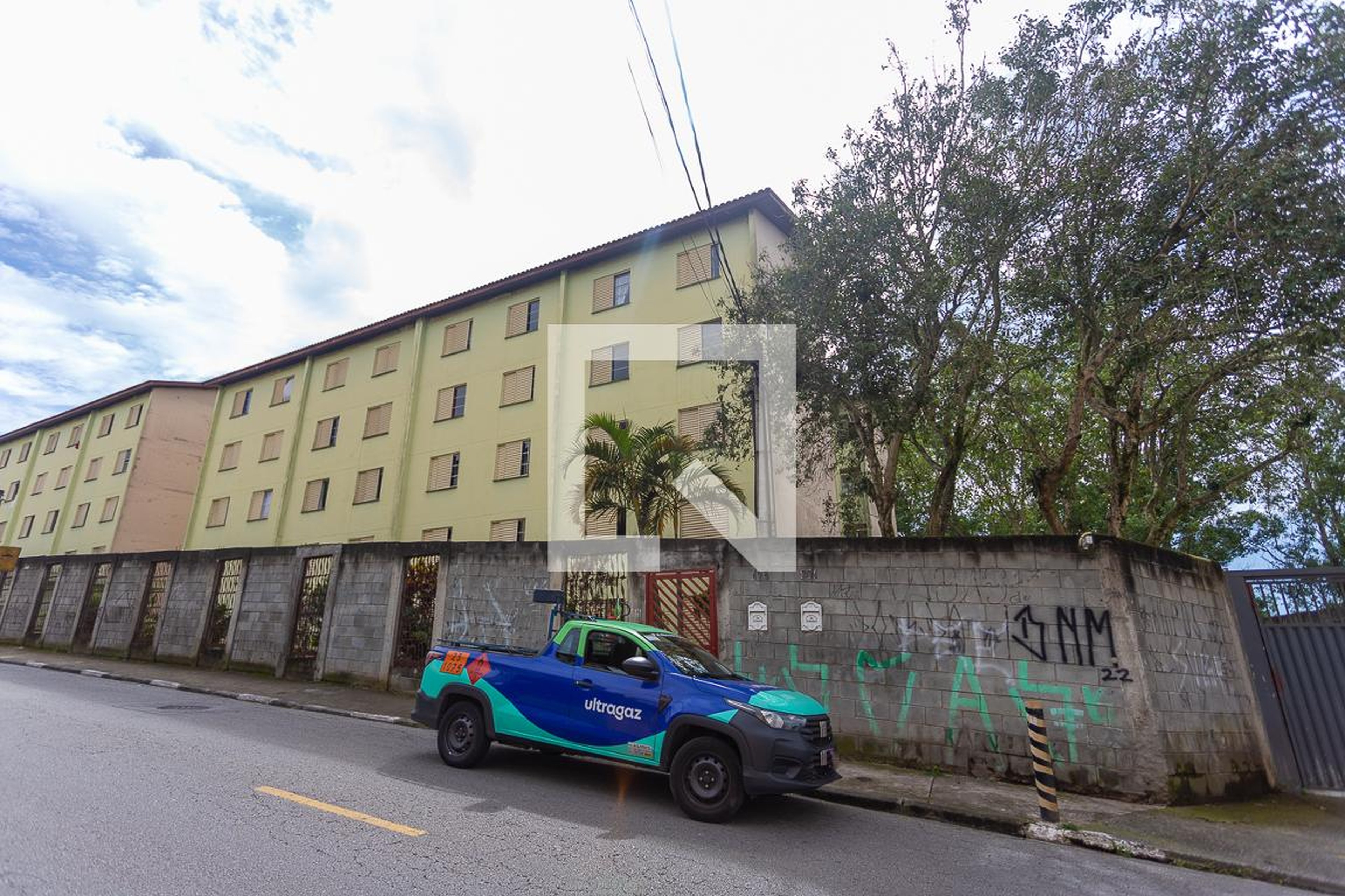 Fachada do Condomínio Condomínio em Rua Érico Veríssimo, 175