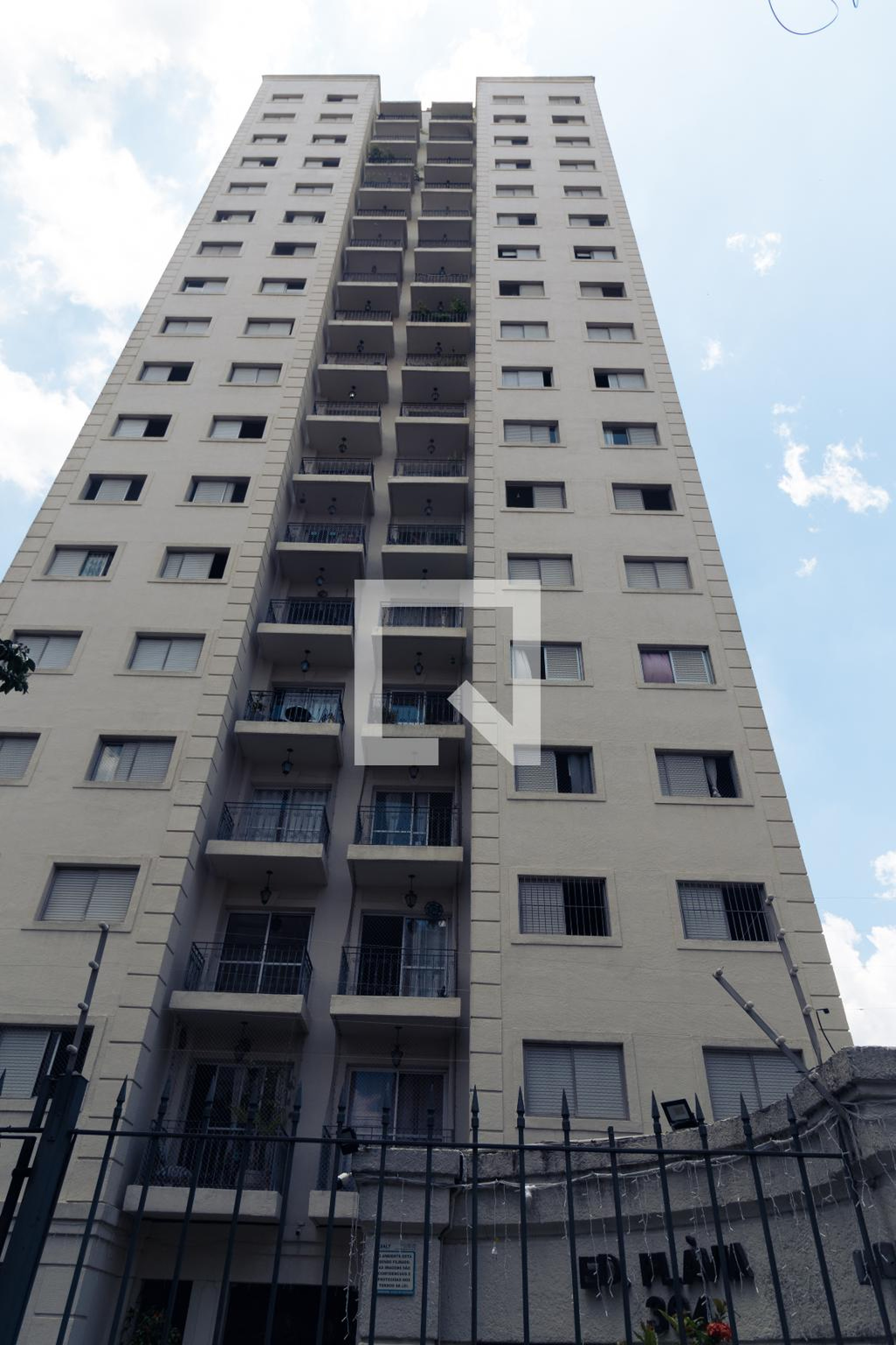 Fachada do Prédio Edifício Flávia