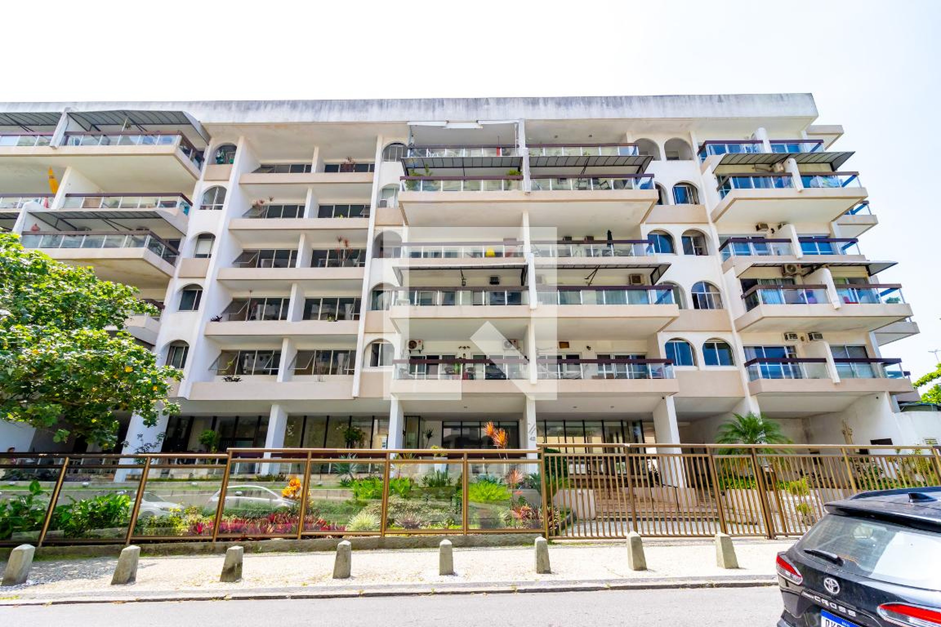 Fachada do Prédio Edifício Bandeirante José Dias