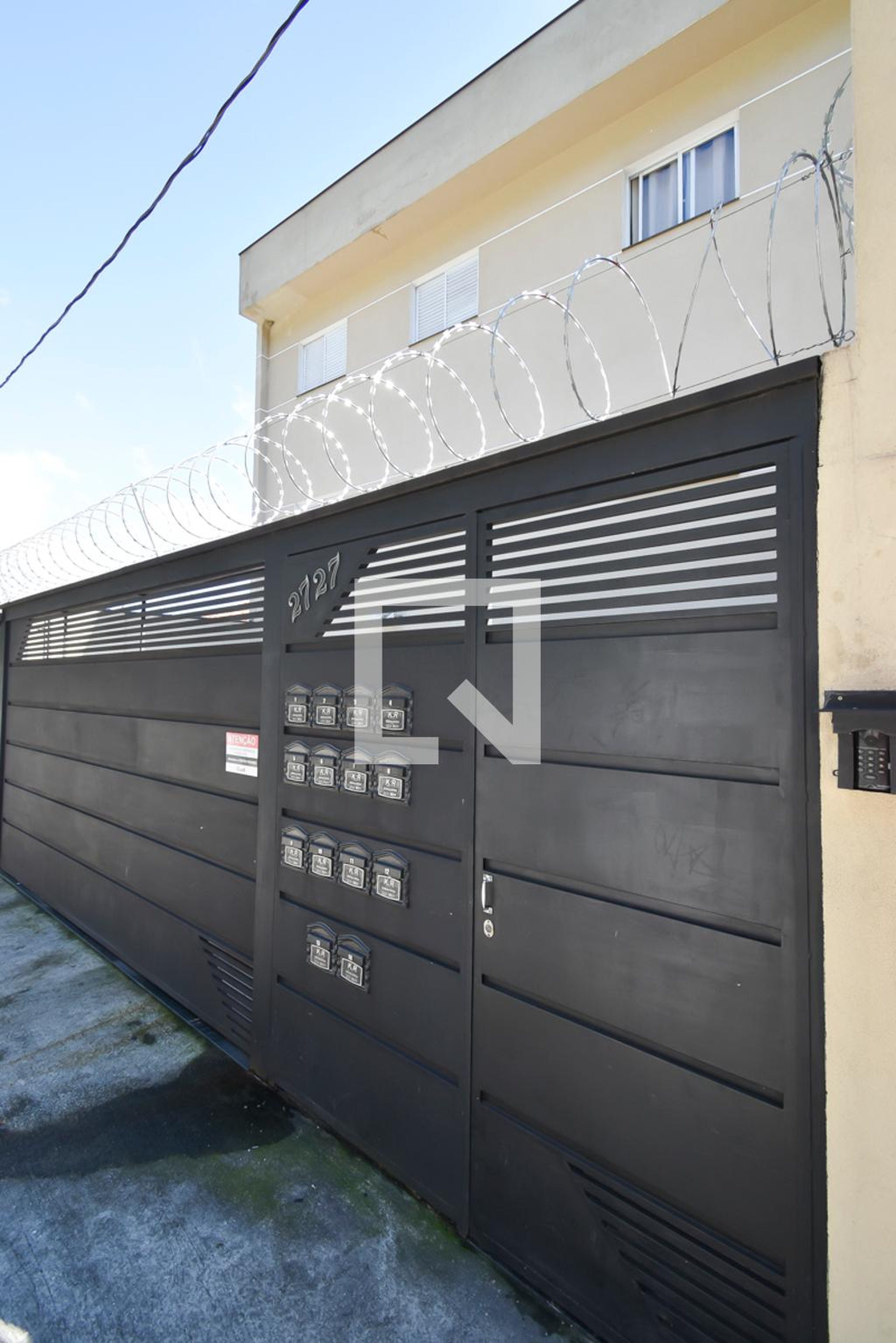 Fachada Condomínio em Rua Maria Amália Lopes Azevedo, 2727