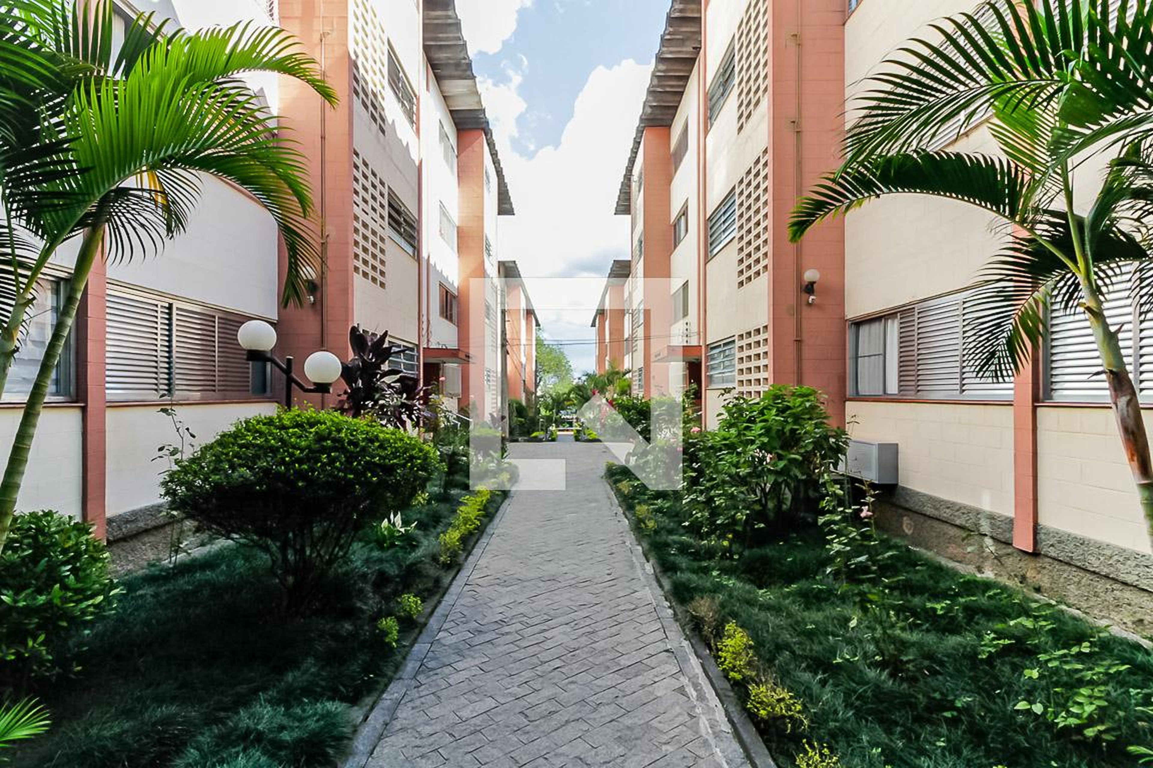 Área Externa - Estados  P 340