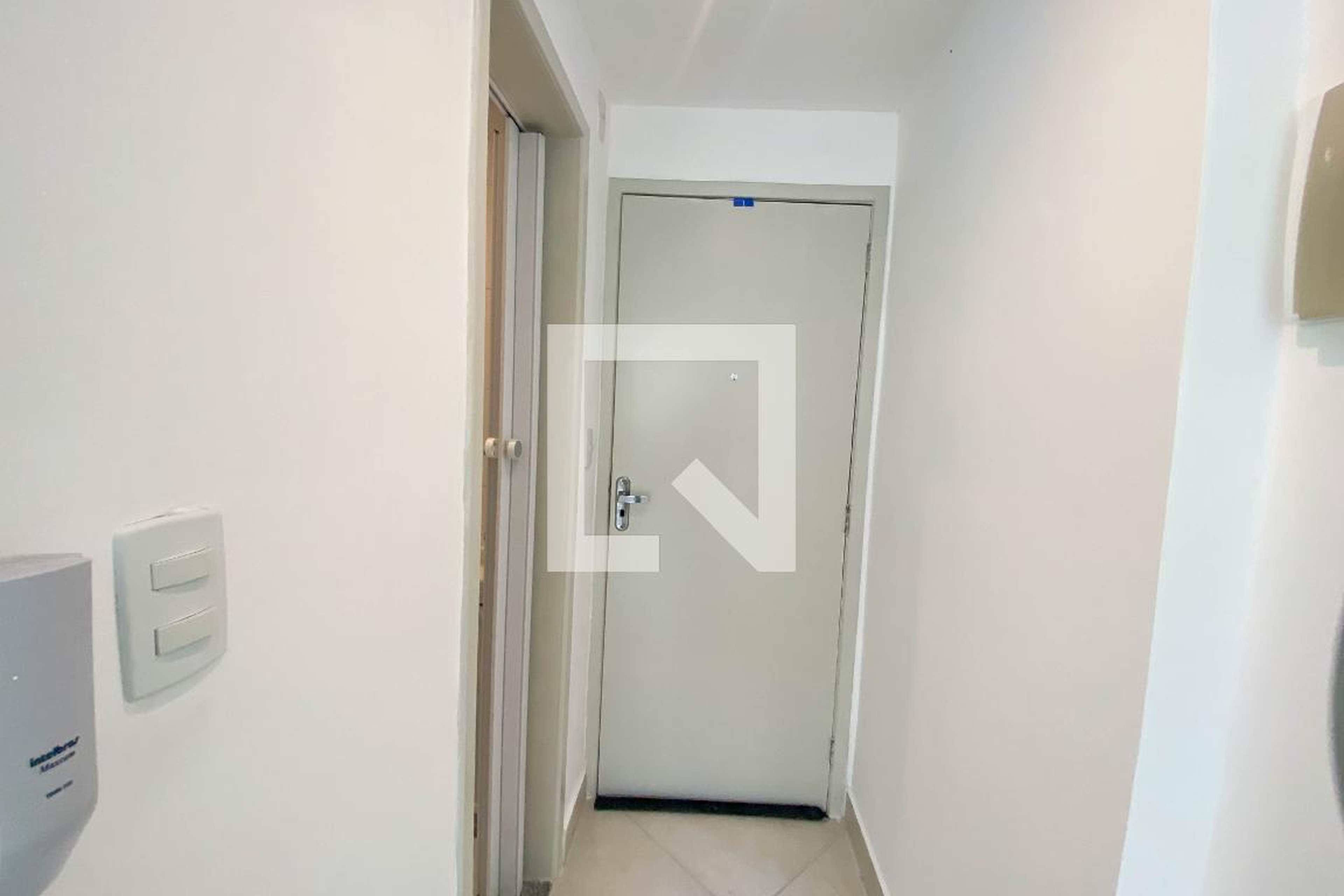 Hall de entrada - Edifício Infante