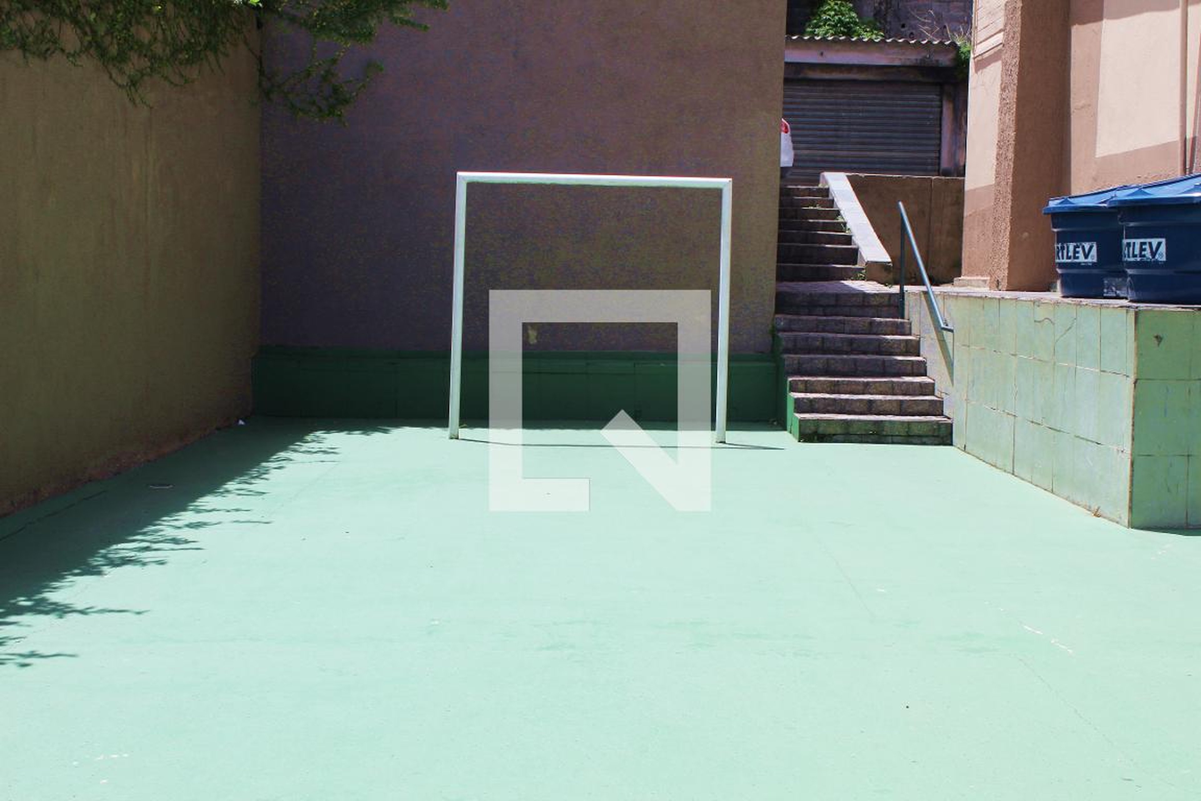 Quadra Esportiva - Tipuanas I