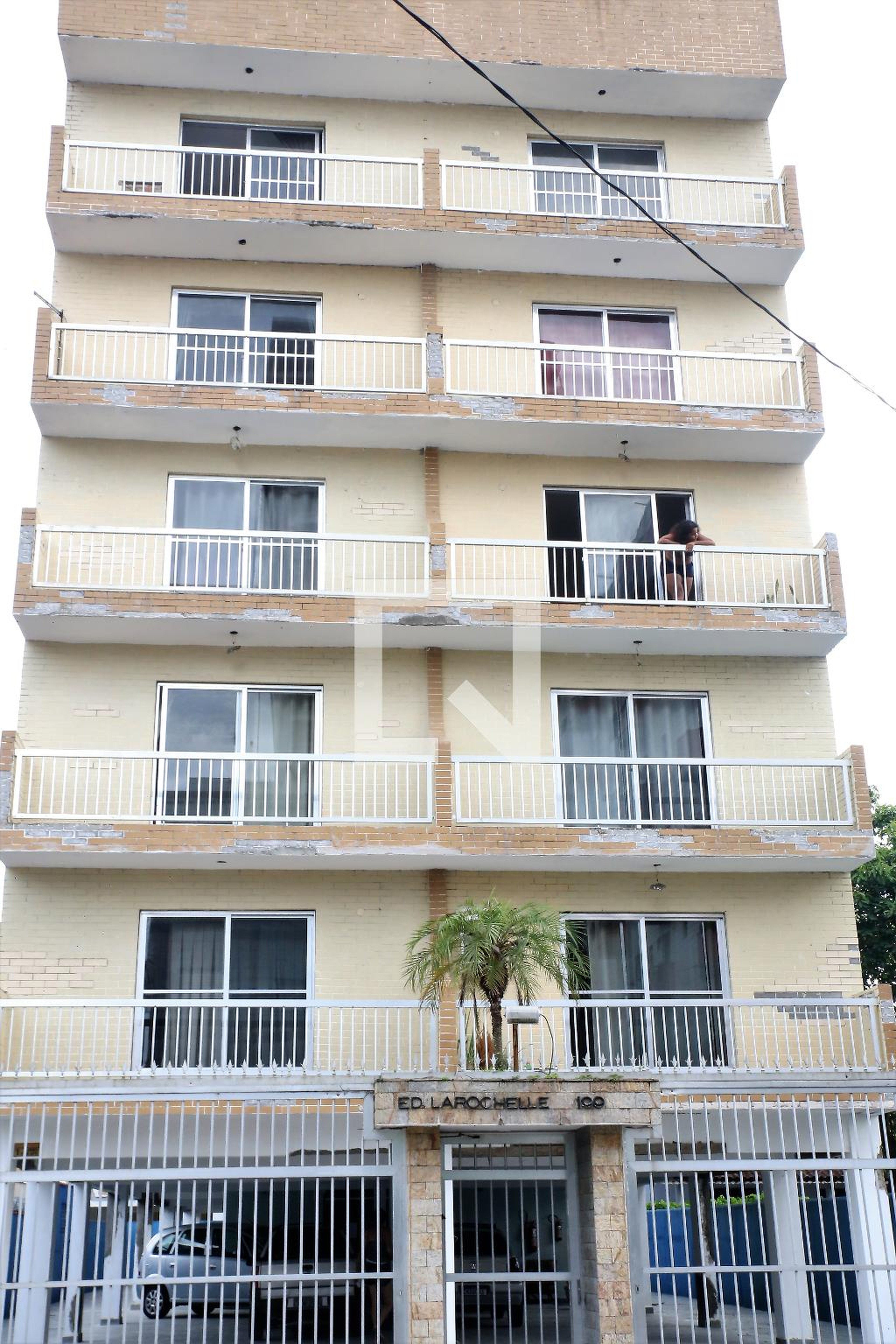 Fachada Condomínio ED. Larrochelle