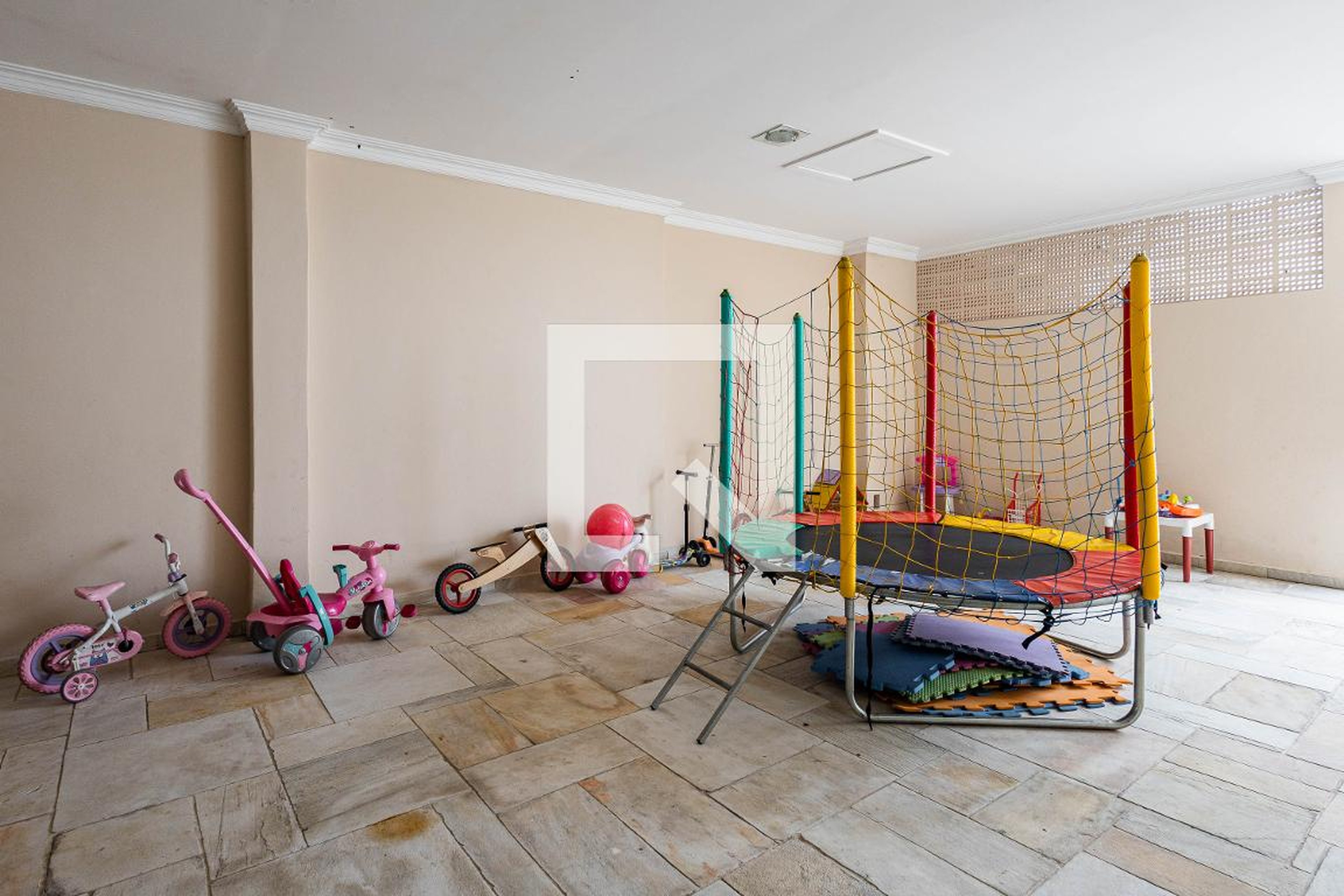 Playground - Edifico Márcia Teixeira