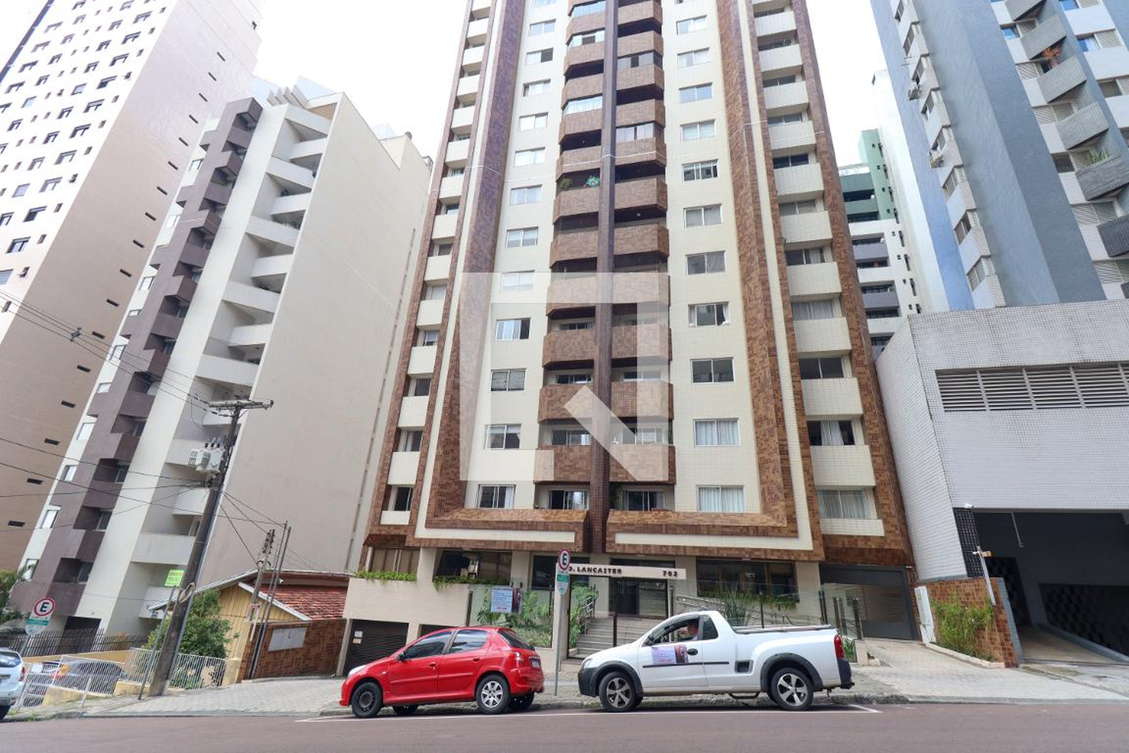 Fachada do Condominio Edifício Lancaster