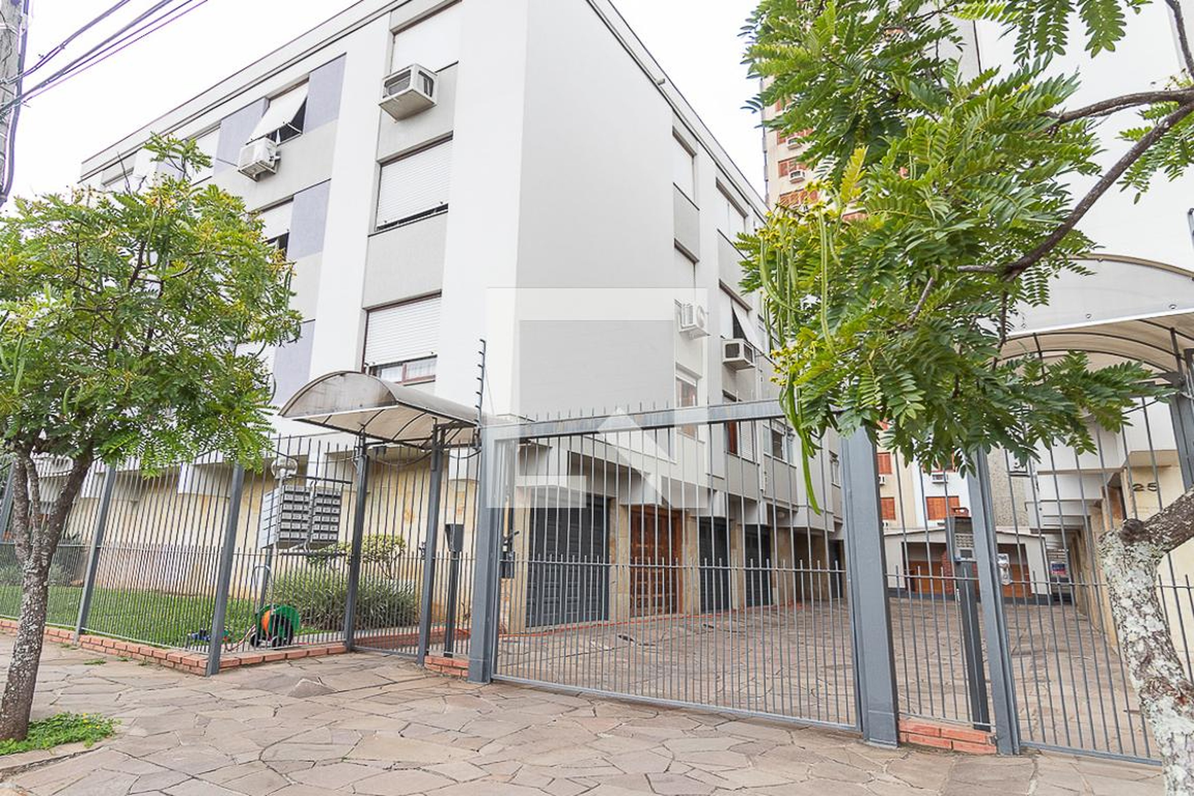 Fachada Condomínio em Rua Doutor Derly Monteiro, 45