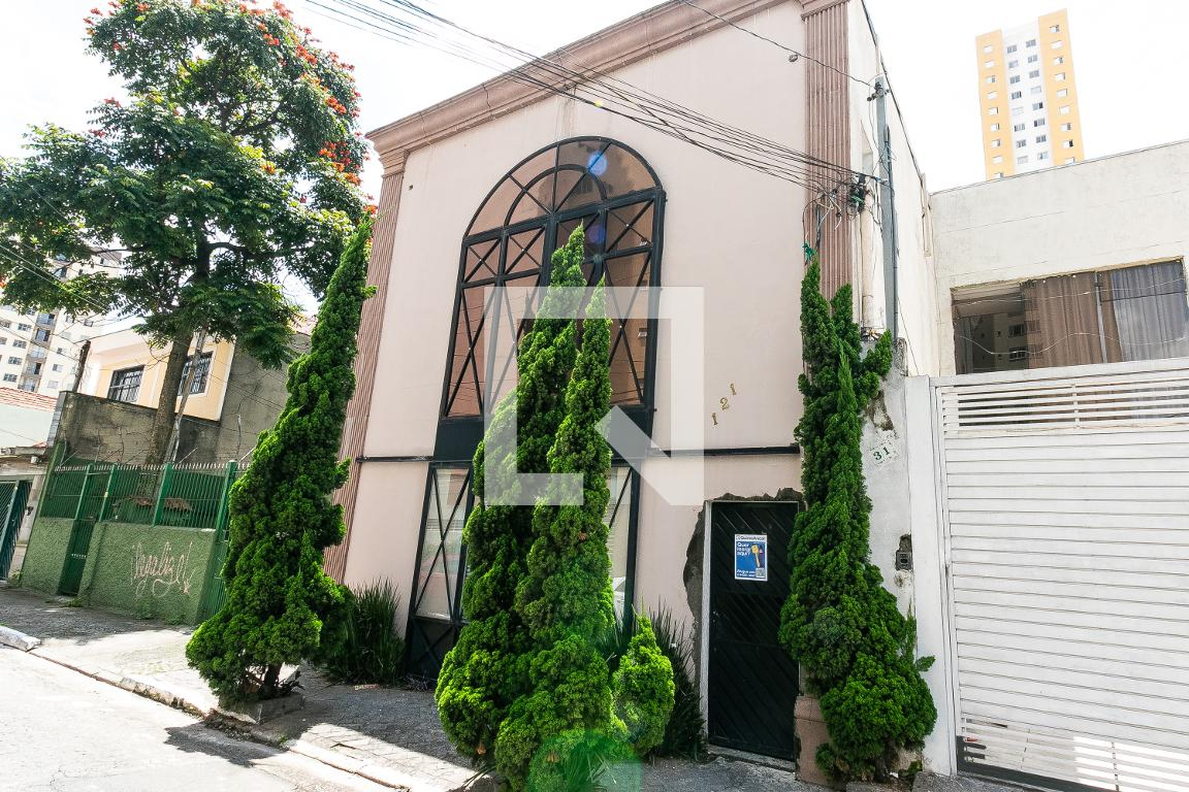 Fachada Condomínio em Rua Santa Teresinha, 131