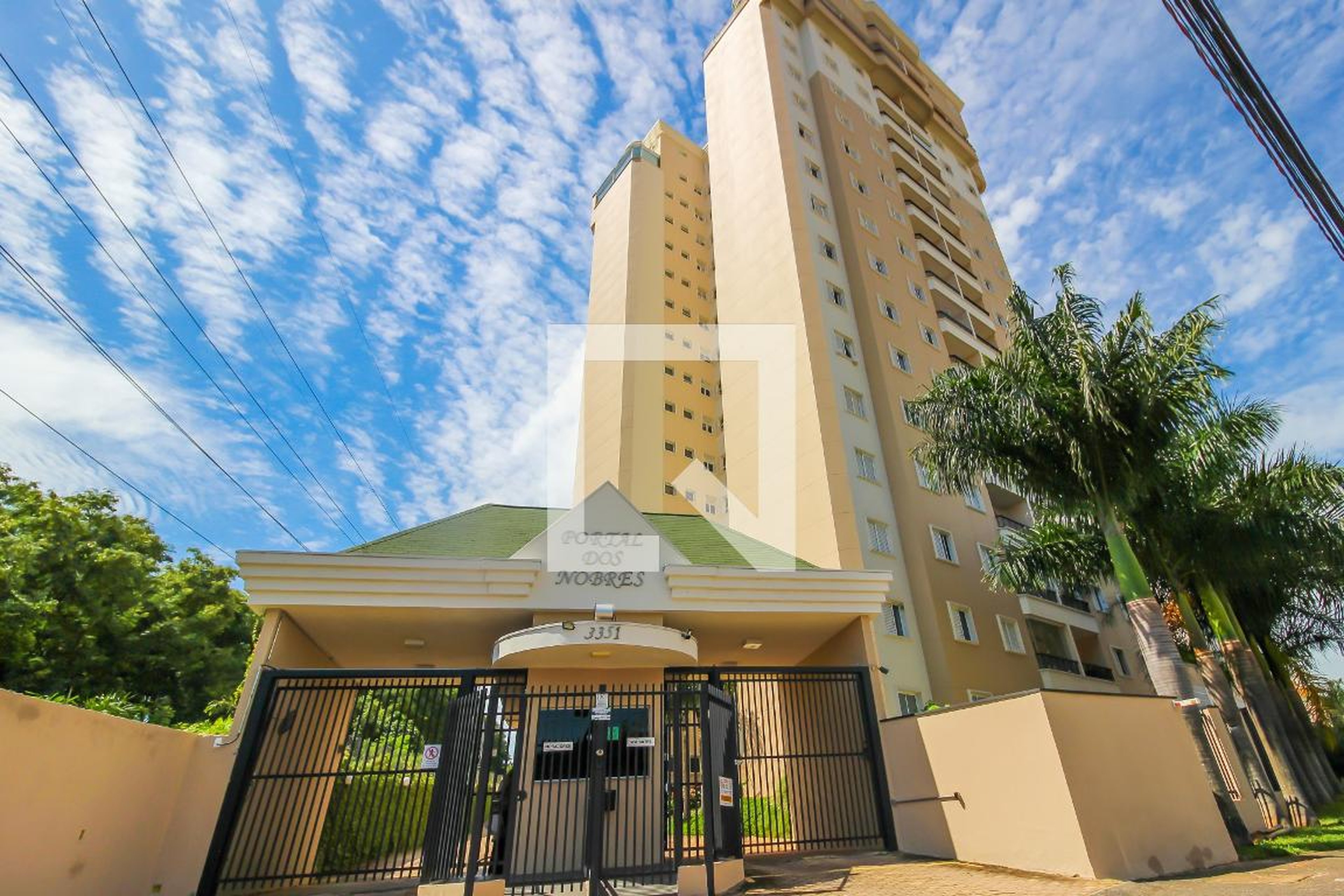 Fachada do Prédio Condomínio Portal dos Nobres