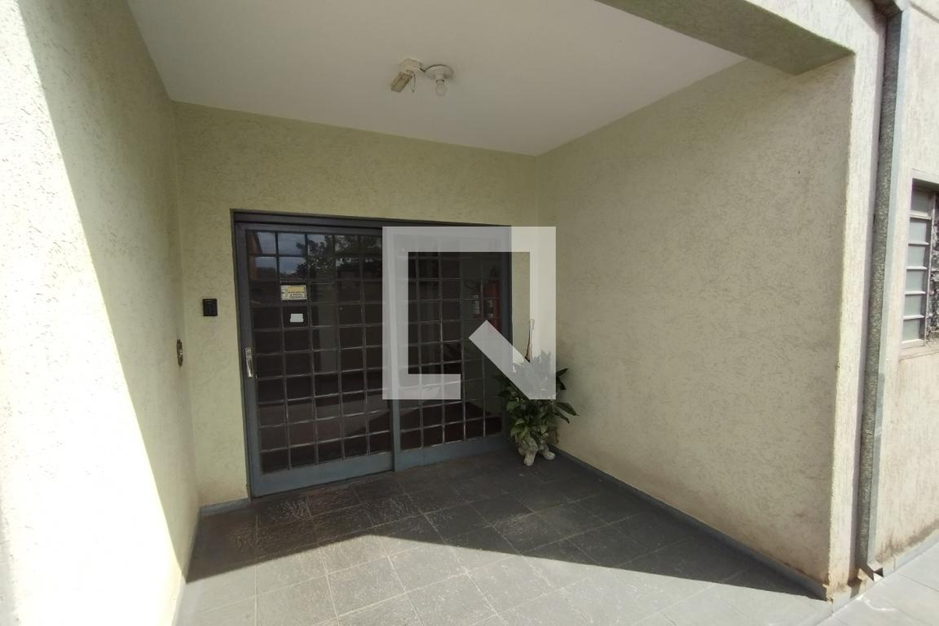 Entrada do Prédio - Edifício Maracaju