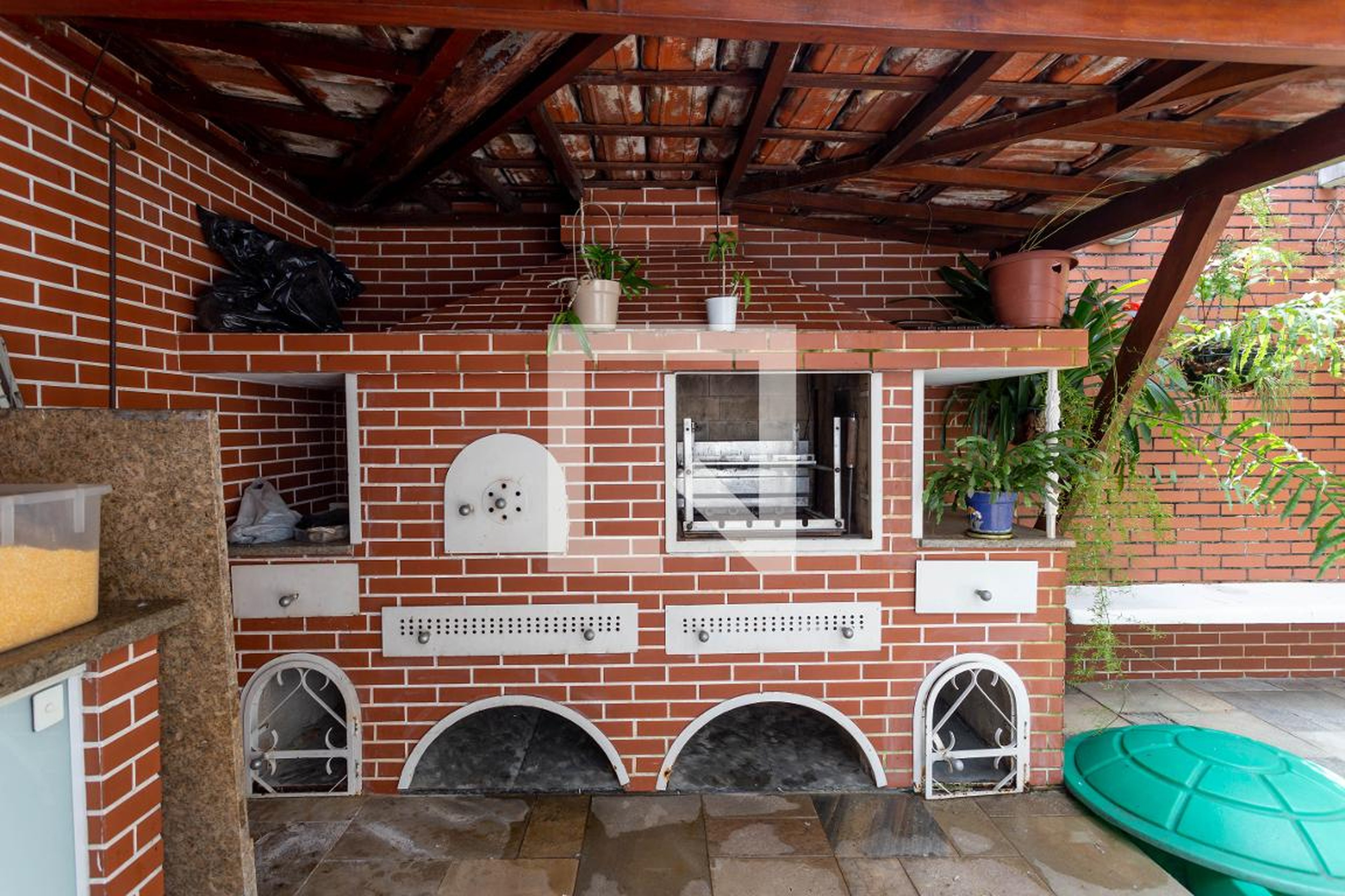 Churrasqueira - Status