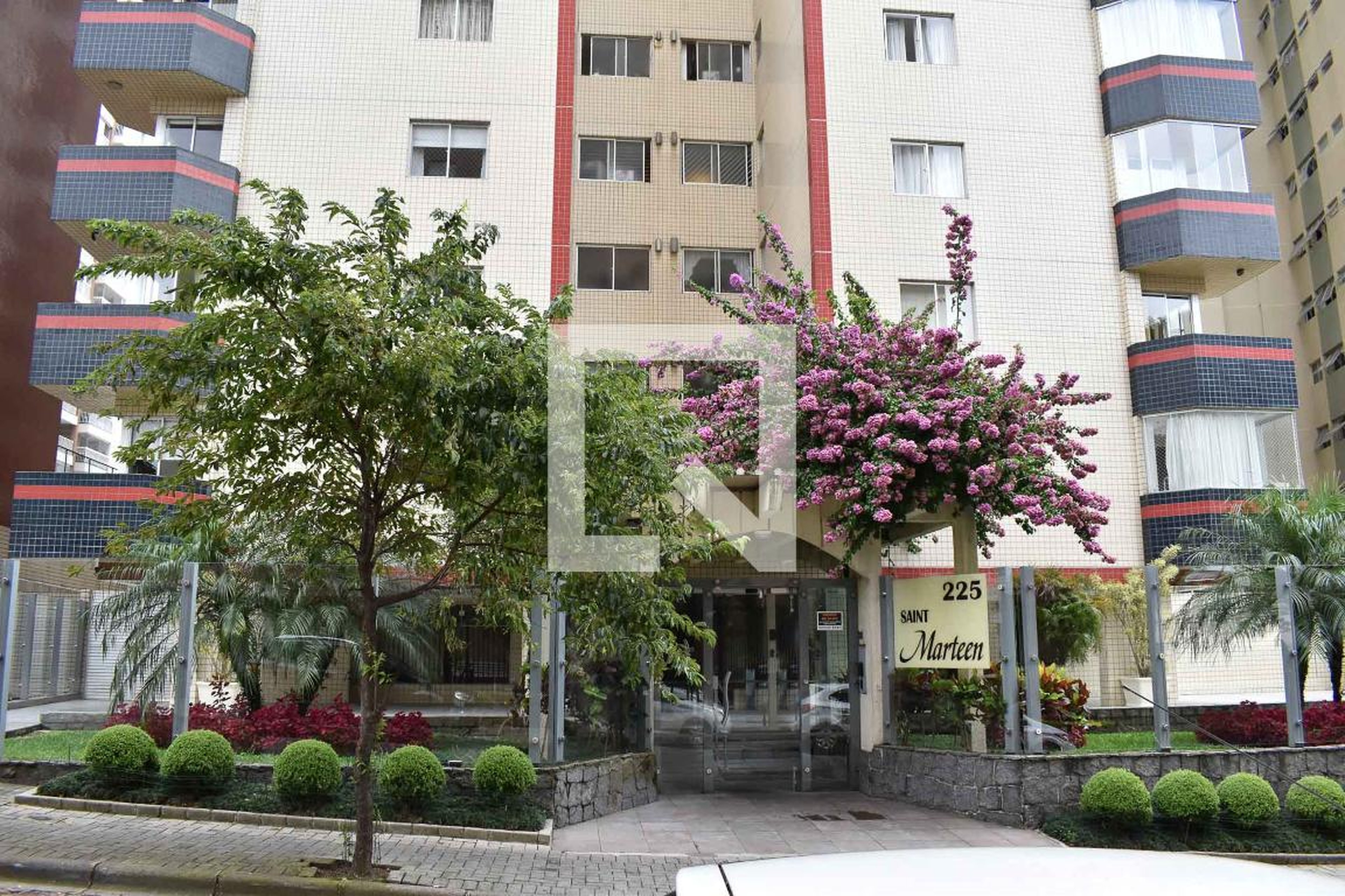 Fachada Condomínio Sant Marteen