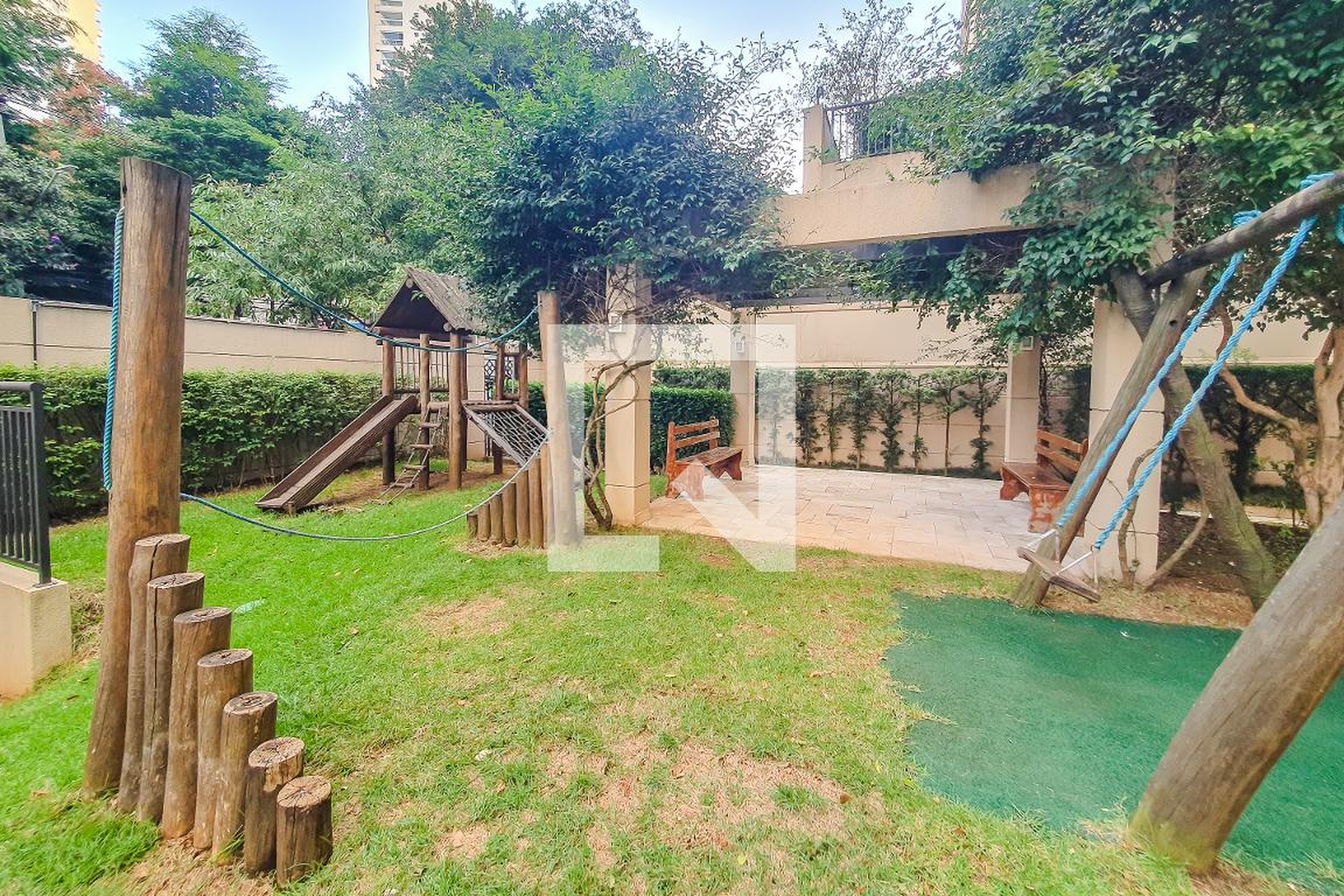 Playground - Rua Dionisio da Costa