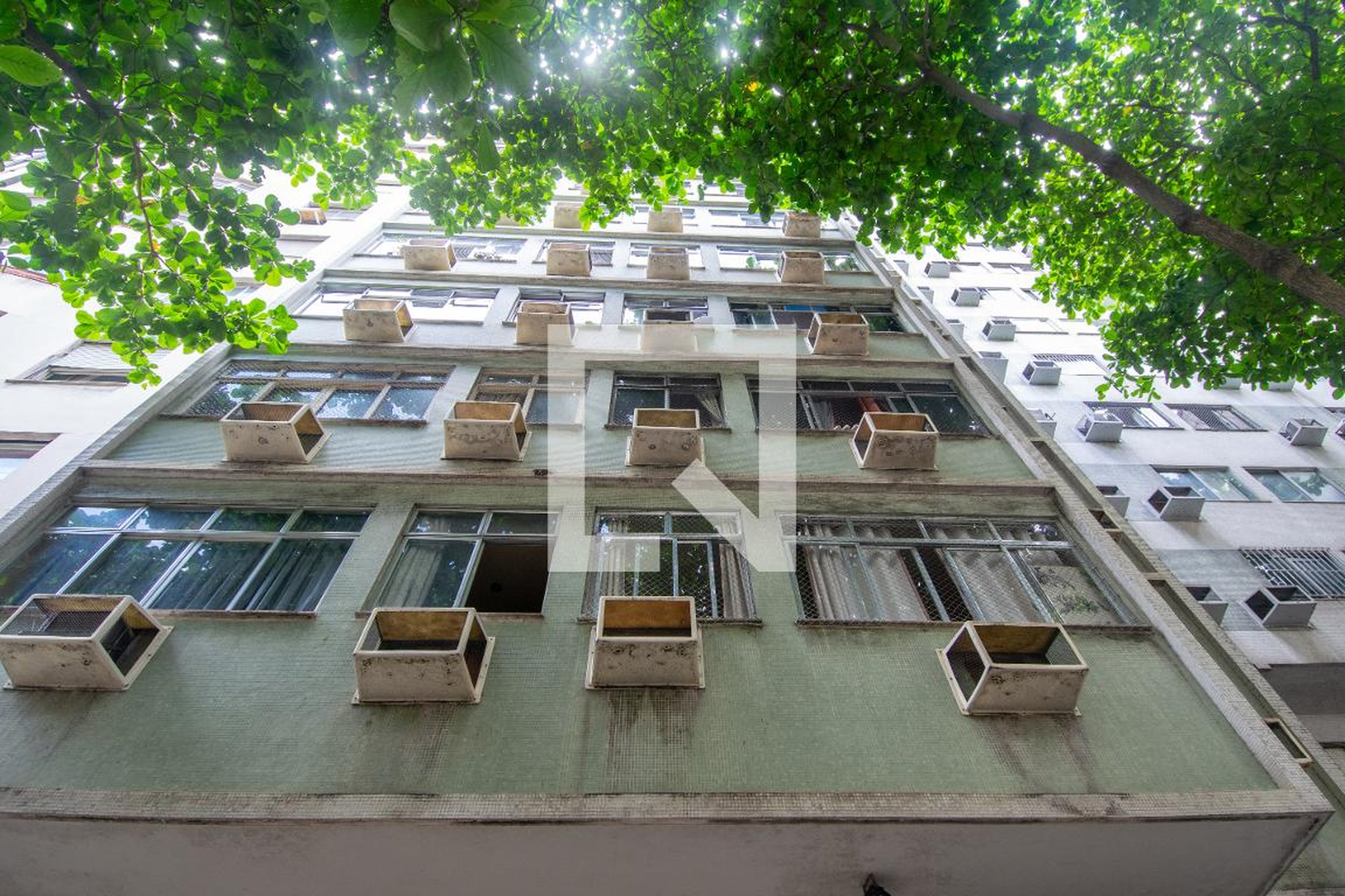 Fachada Condomínio em Rua Duvivier, 70