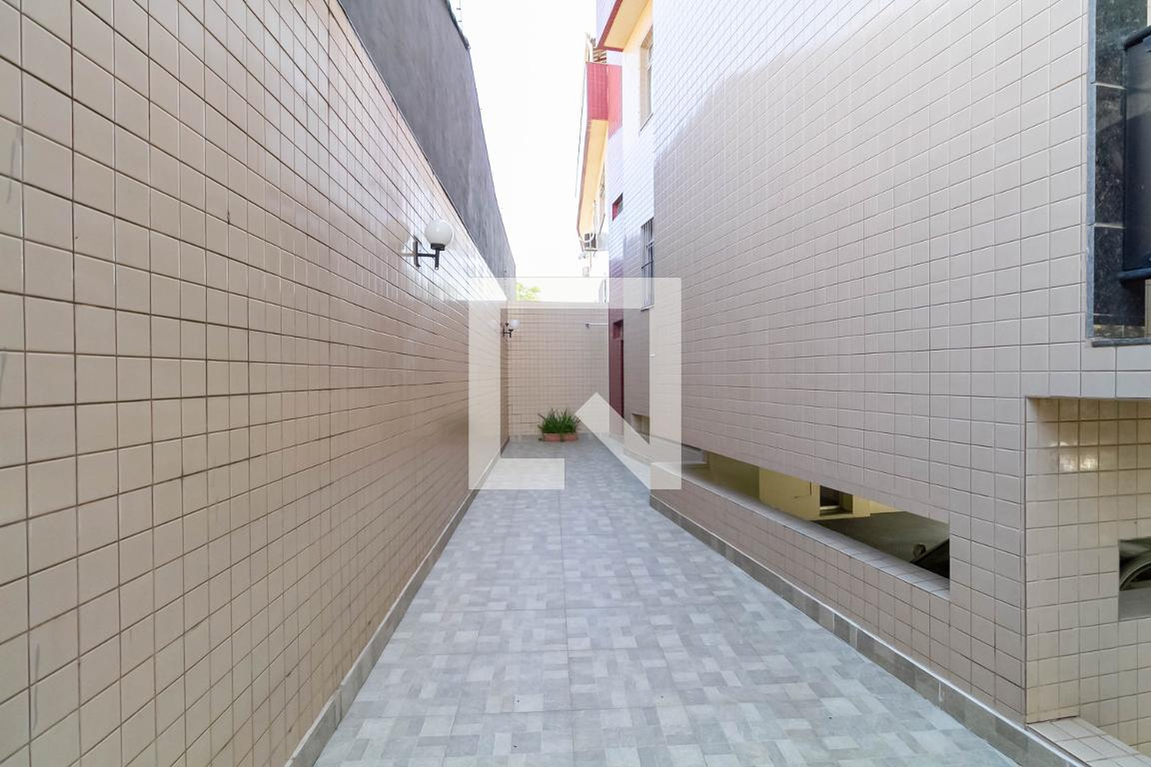 Entrada - Edifício Maria da Glória