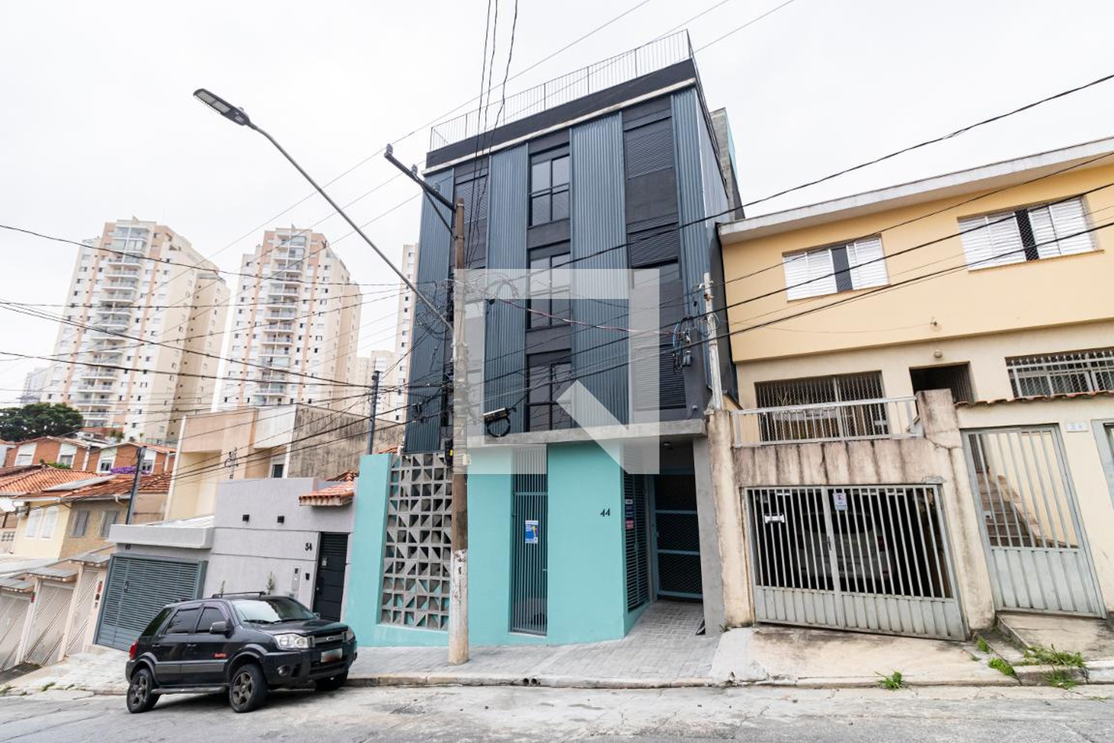 Fachada Condomínio Isaura Abad Giacomelli 44