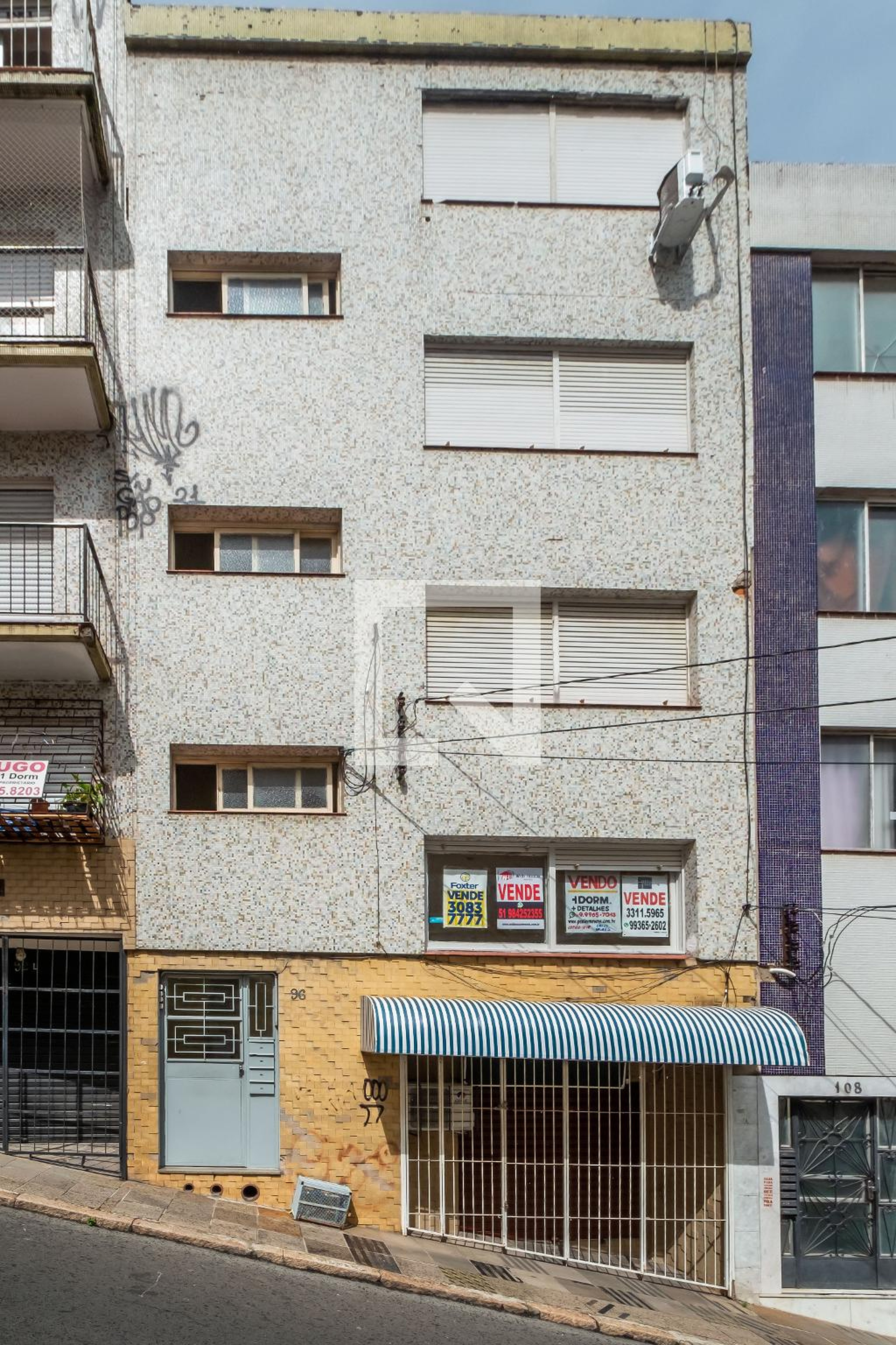 Fachada Condomínio em Rua Espírito Santo, 96