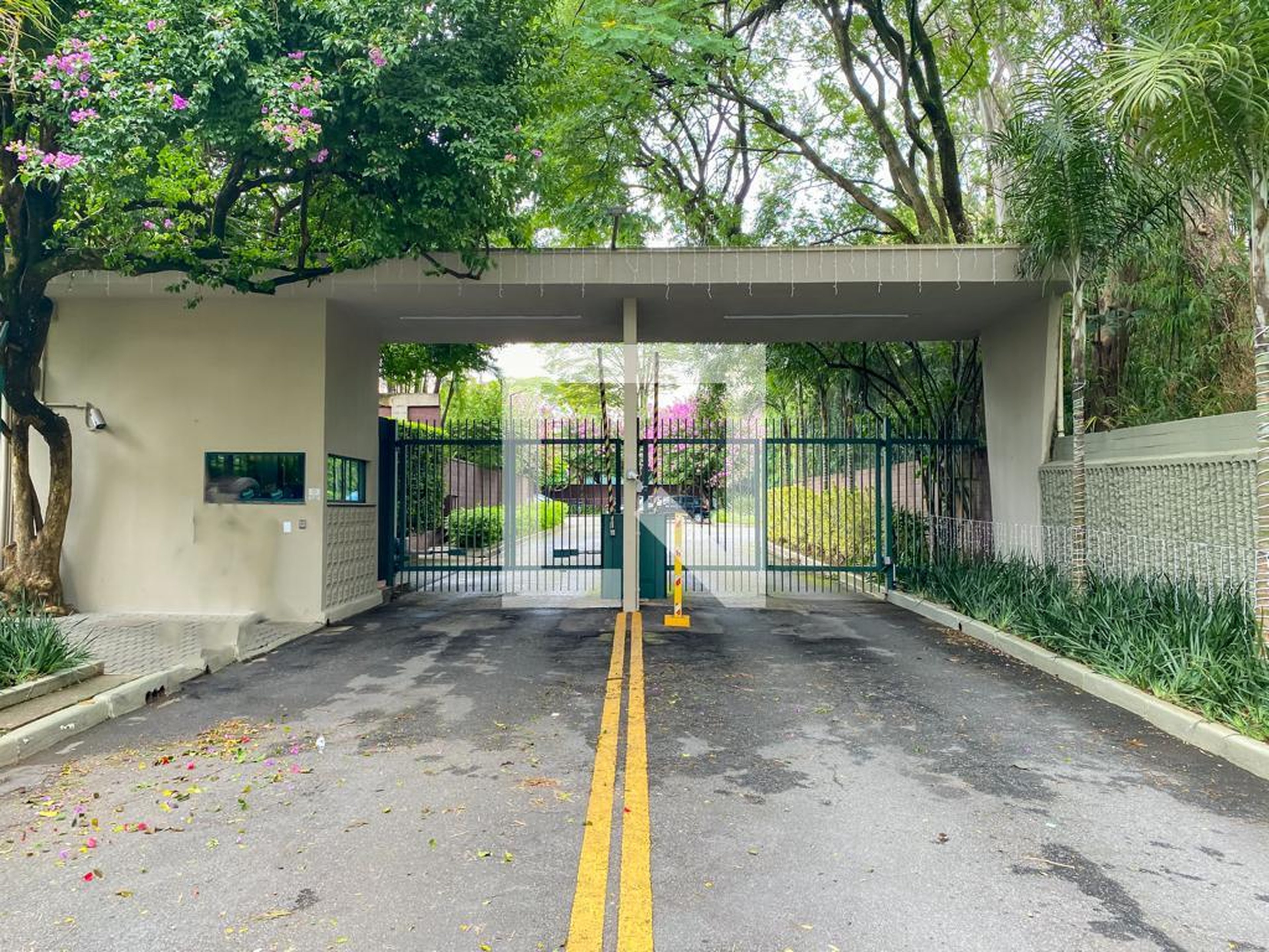 Fachada do Condomínio Edifício São Golf Residências